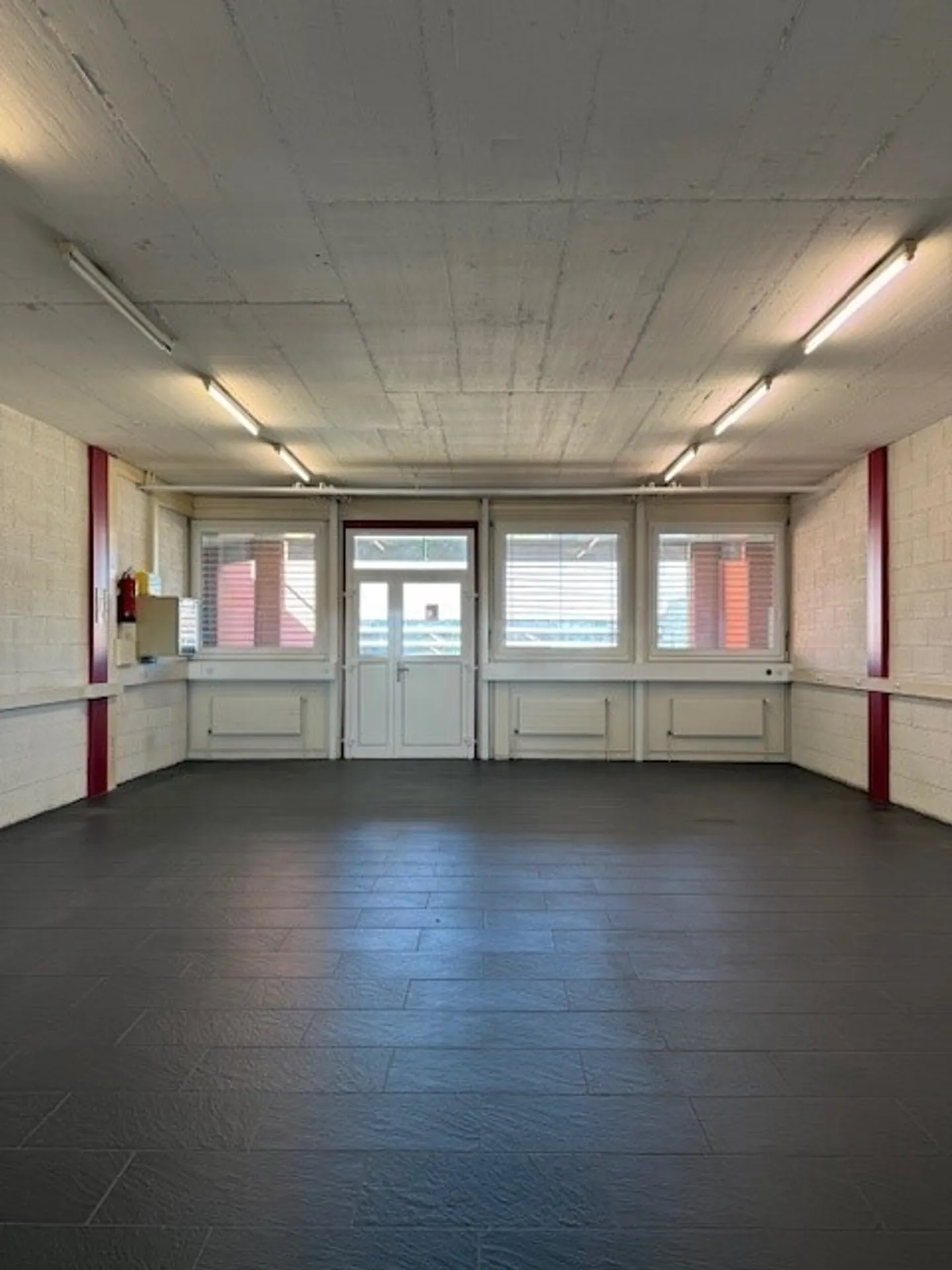 Handwerksräume im 5. Stock - Foto 1 von 7