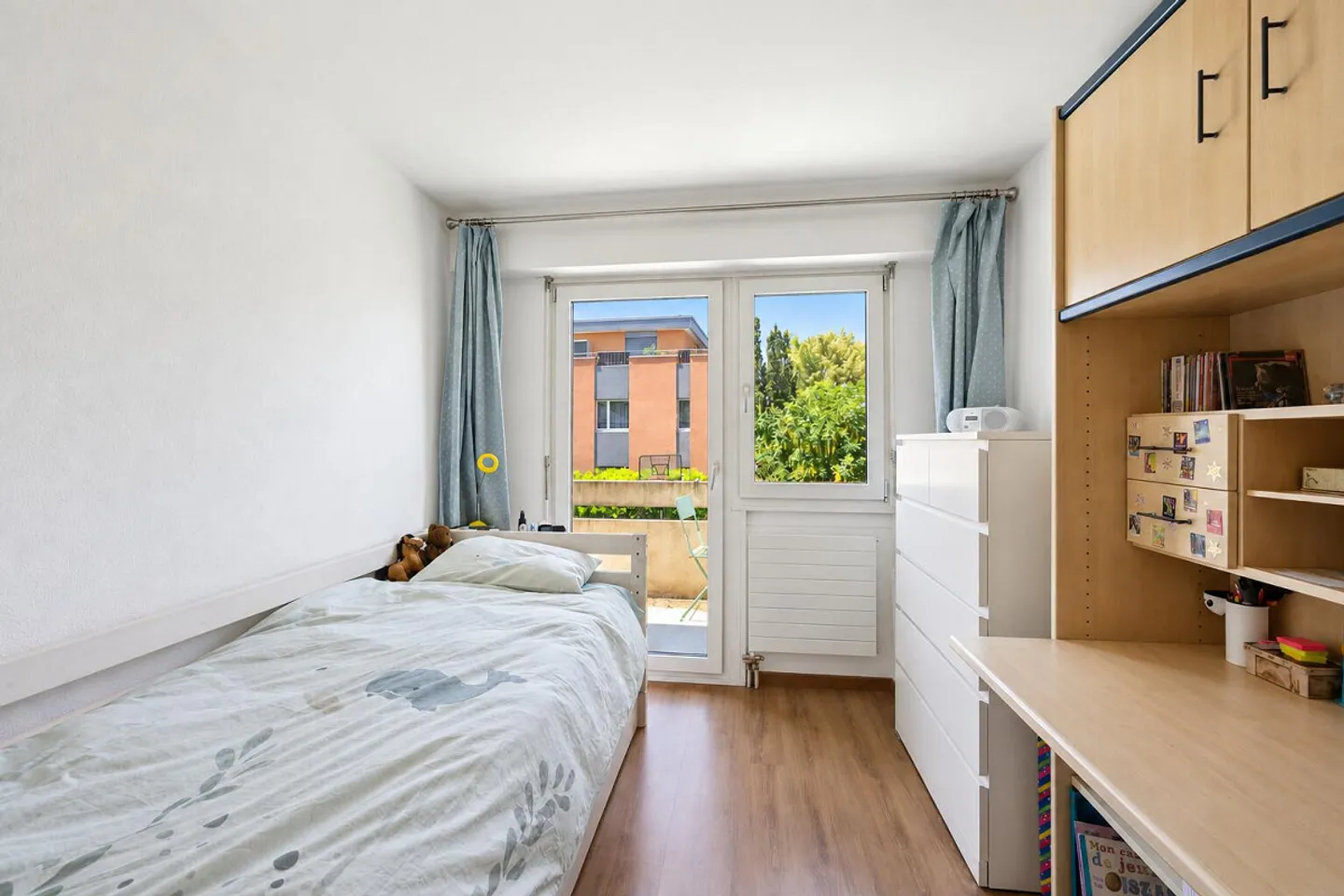 4.5-Room Semi-Detached House with Garden and Two Heated Hobby Rooms - Photo 6 of 9