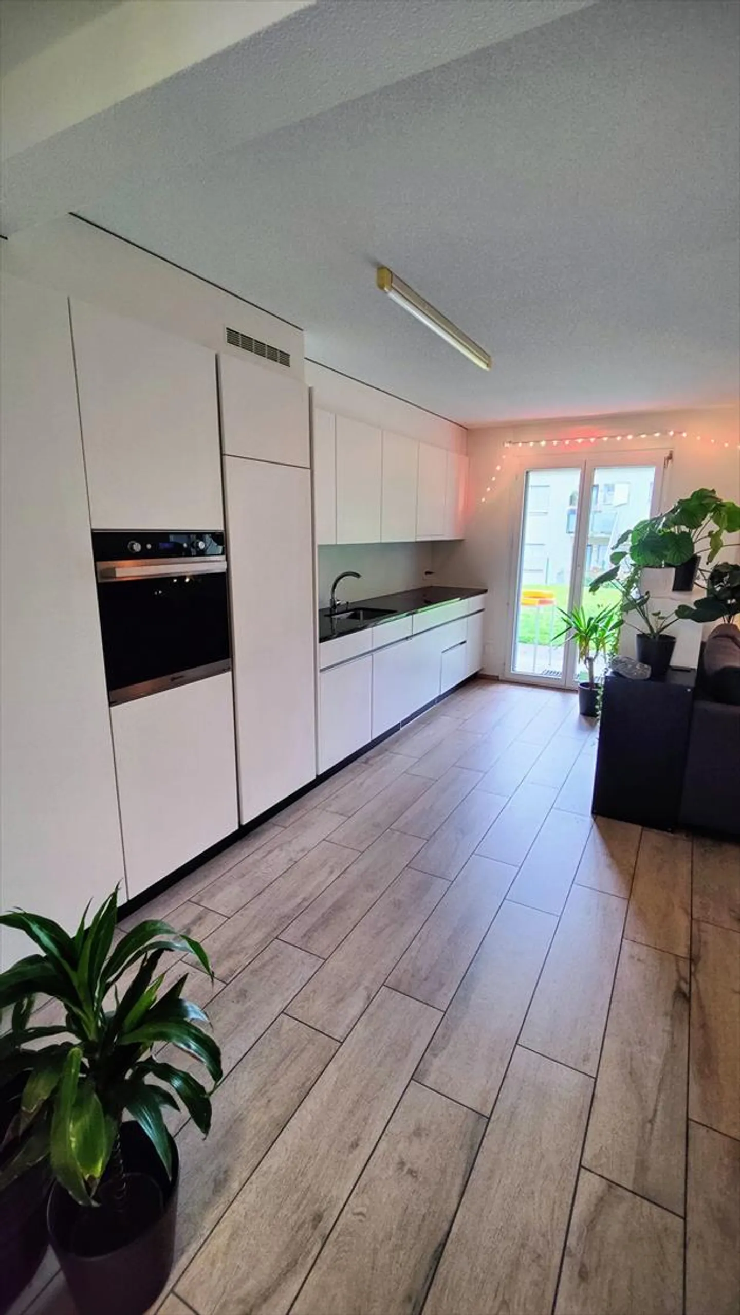 Appartamento in affitto - Foto 6 di 8