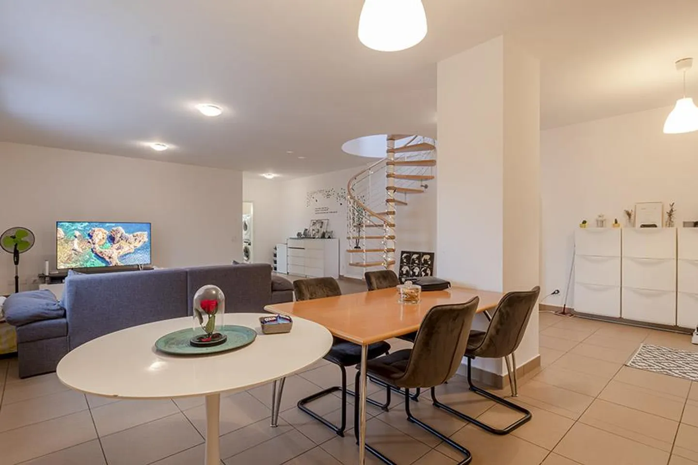 3.5-ROOM DUPLEX IN AGNO - Photo 4 of 14