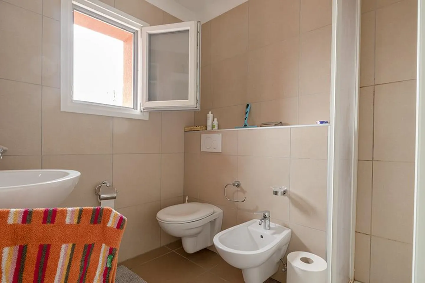 3.5-ROOM DUPLEX IN AGNO - Photo 13 of 14