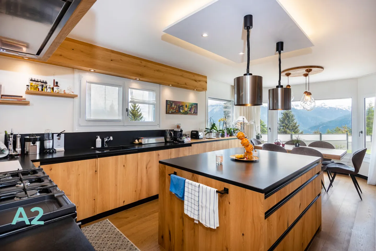 Chalet de standing de 9 pièces avec piscine extérieur et sauna - Foto 8 von 11