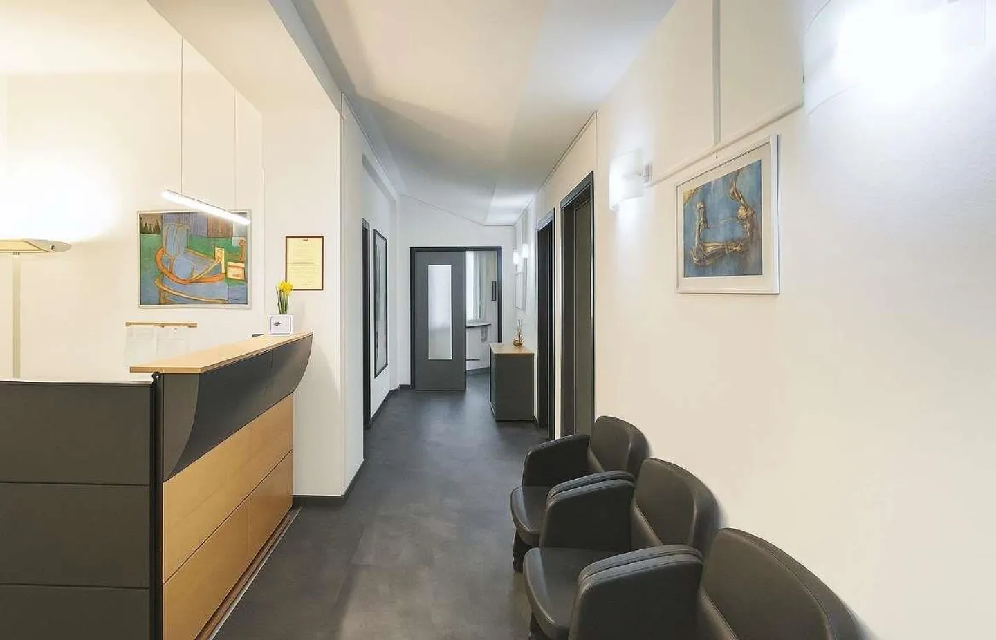 Bureau de Prestige au Cœur de Lugano dans un Bâtiment Historique - Photo 3 sur 3