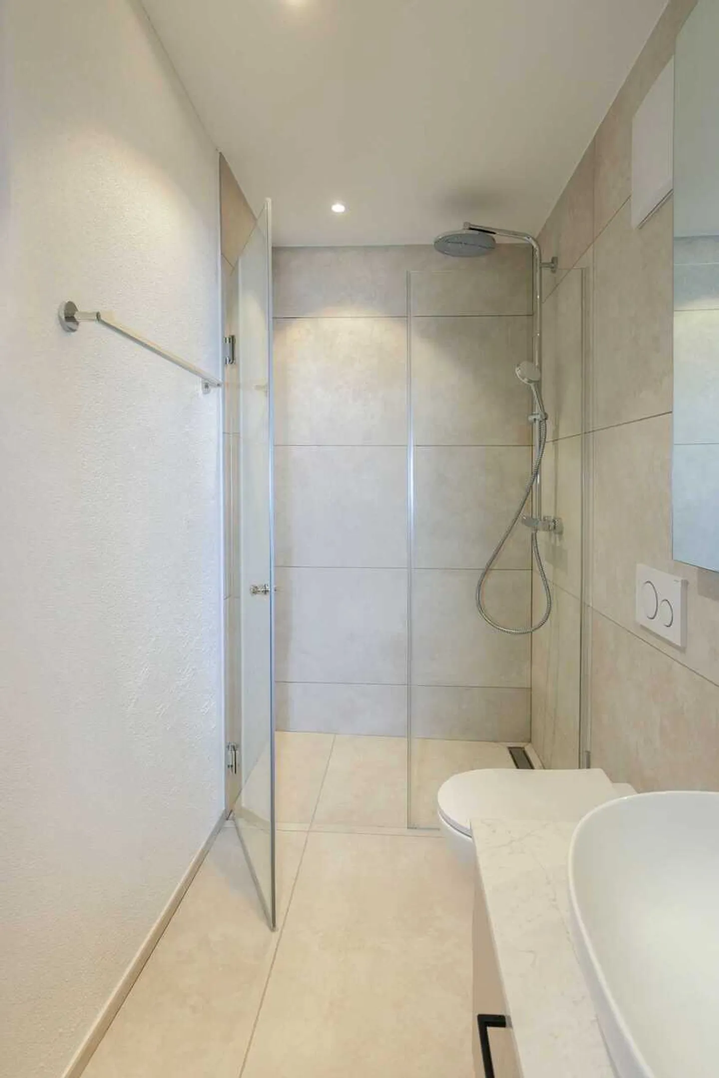 Maisonette moderna di 3,5 stanze con terrazza a Grenchen - Foto 7 di 12