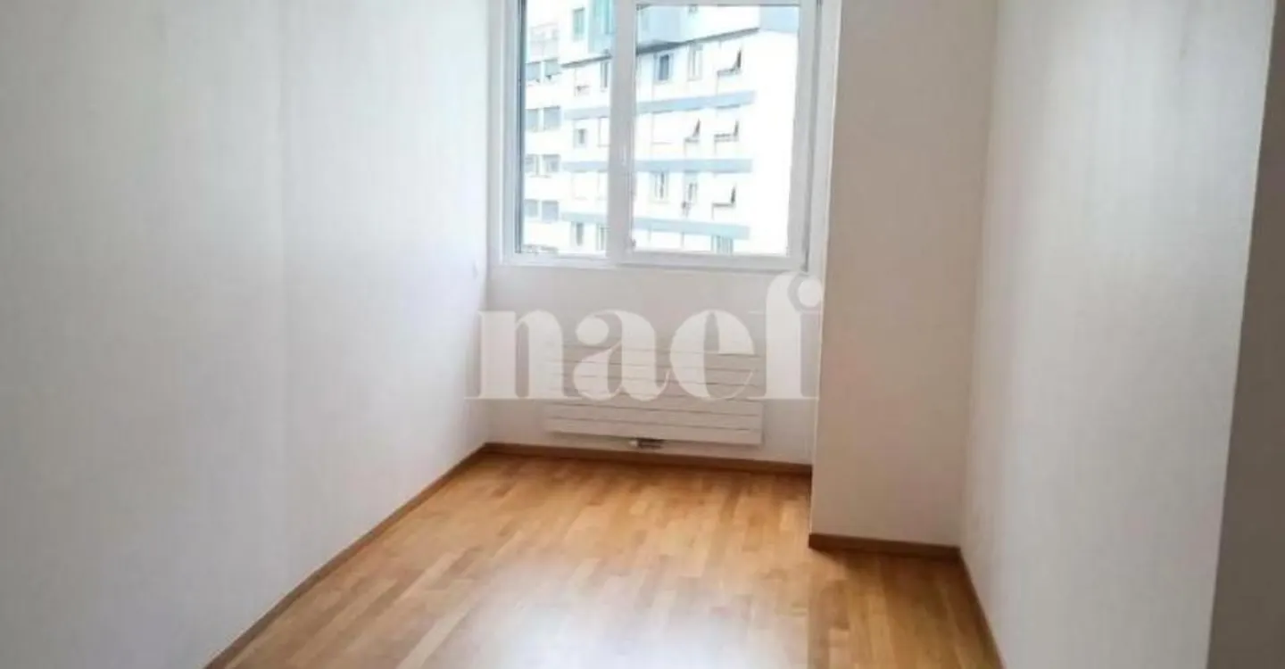 4.5-room apartment in the heart of Geneva - Photo 4 of 7