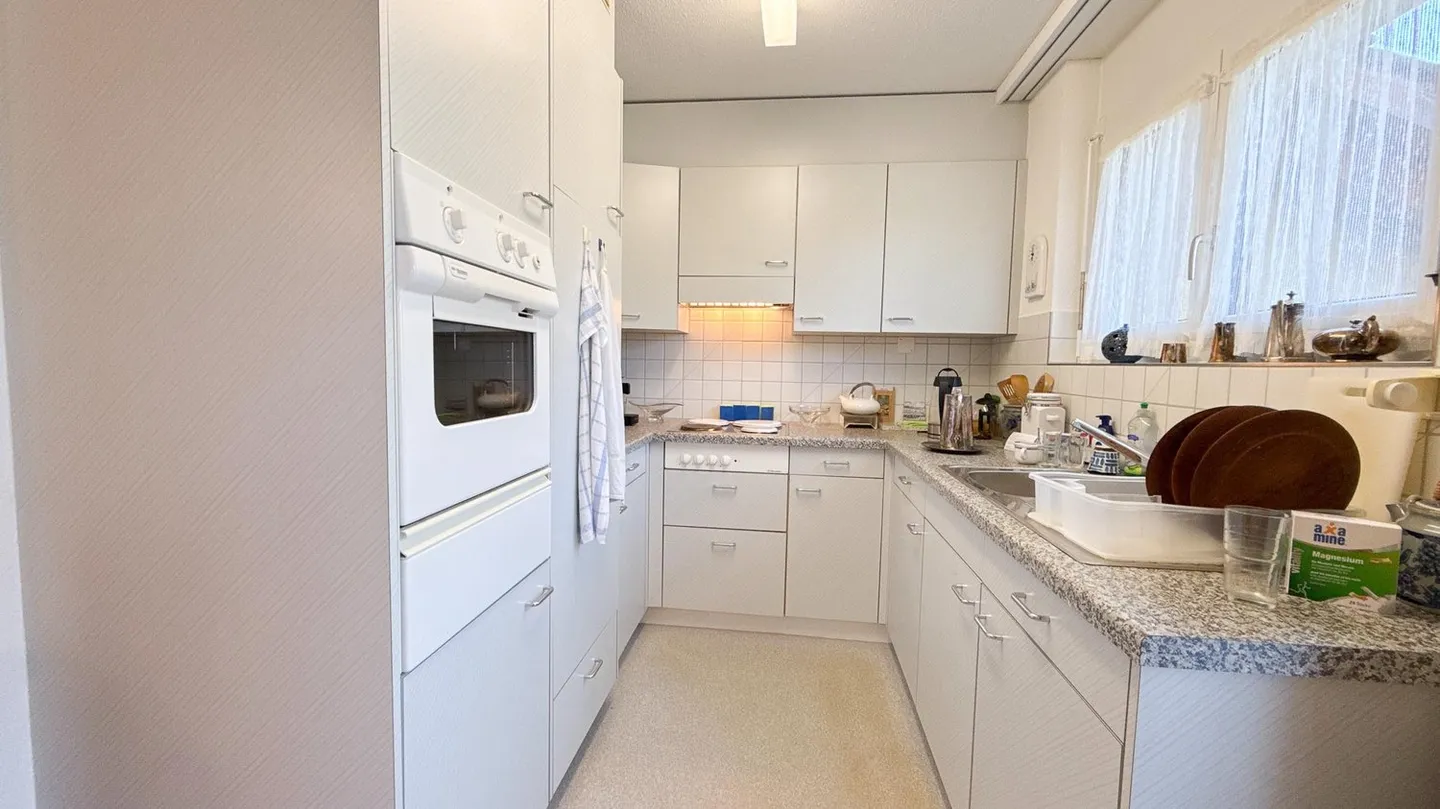 Appartement élégant de 3 1/2 pièces avec 2 balcons dans le populaire St. Georgen - Photo 8 sur 11
