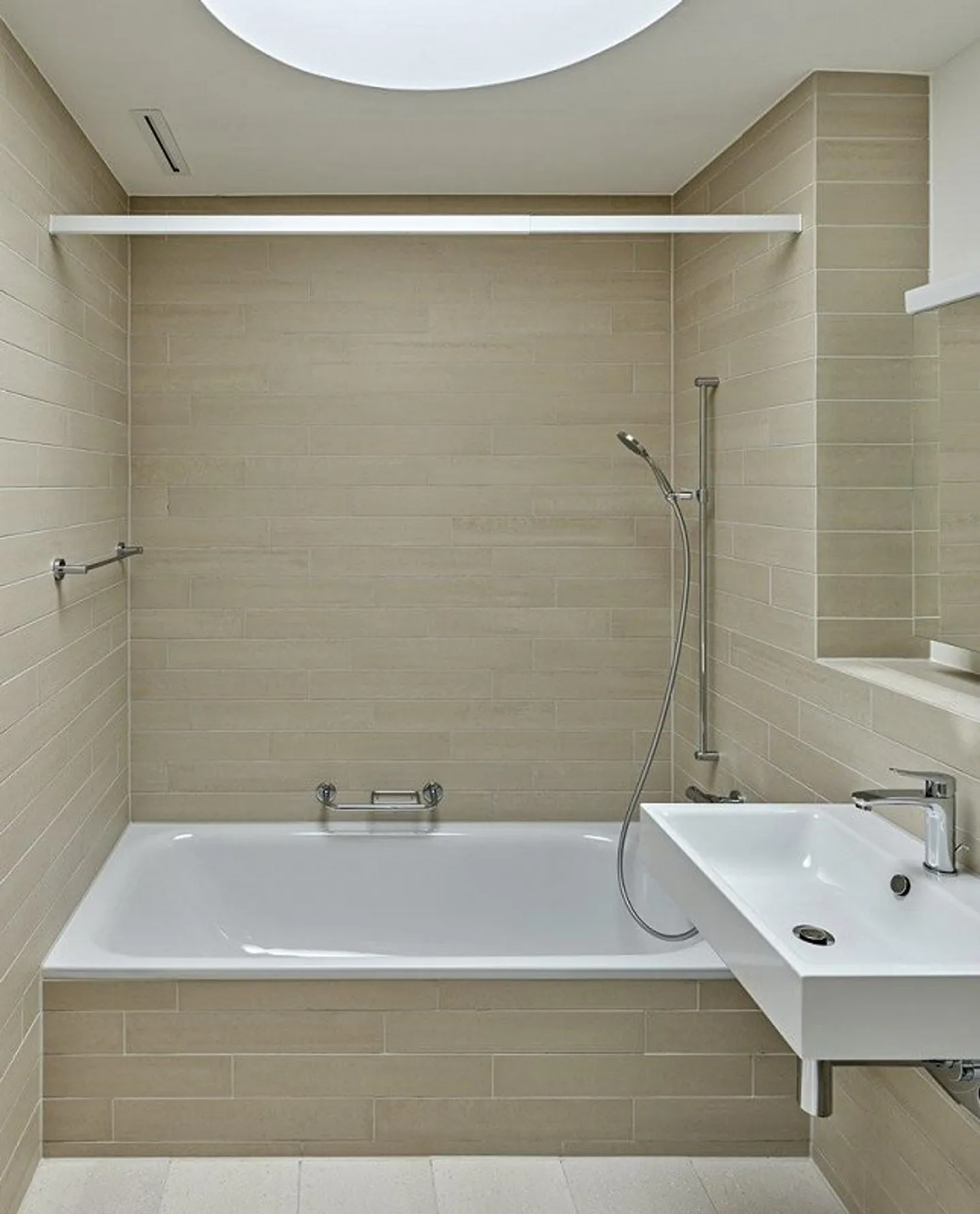 Moderne Wohnung in Leimbach - Foto 5 von 8