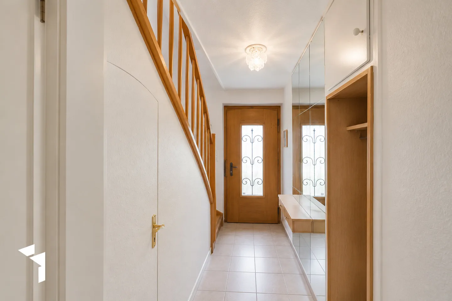 Maison familiale charmante avec jardin - Photo 5 sur 8