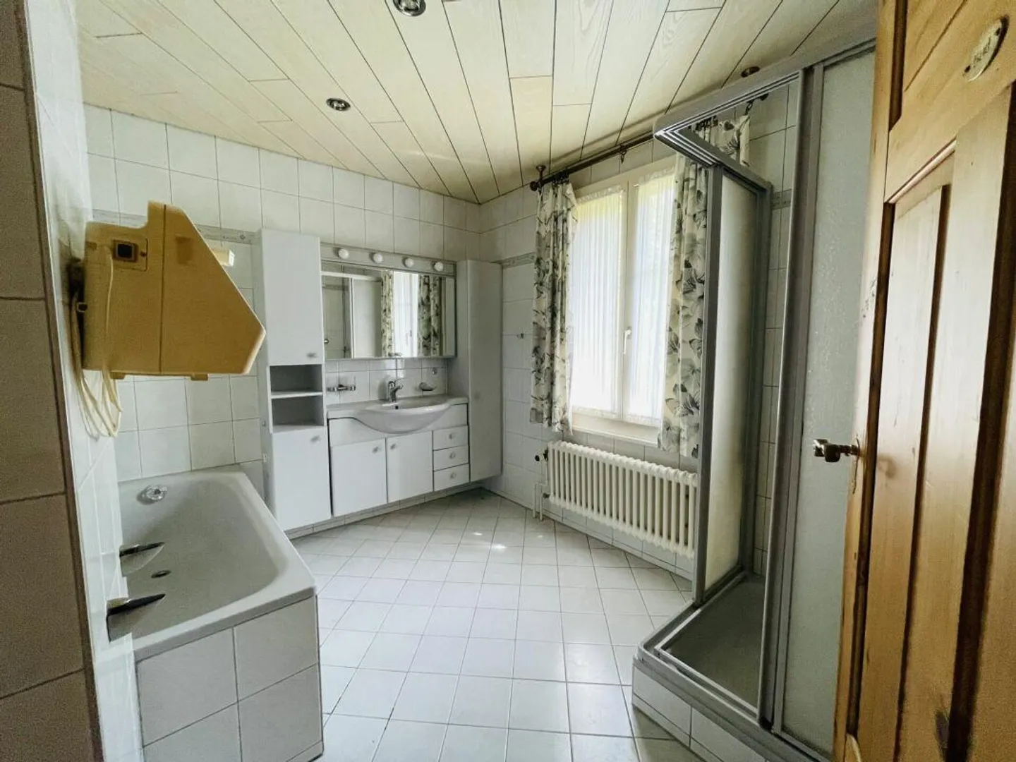 Casa a schiera affascinante con potenziale - Perla di edificio d'epoca di 5,5 stanze a Kreuzlingen - Foto 5 di 8