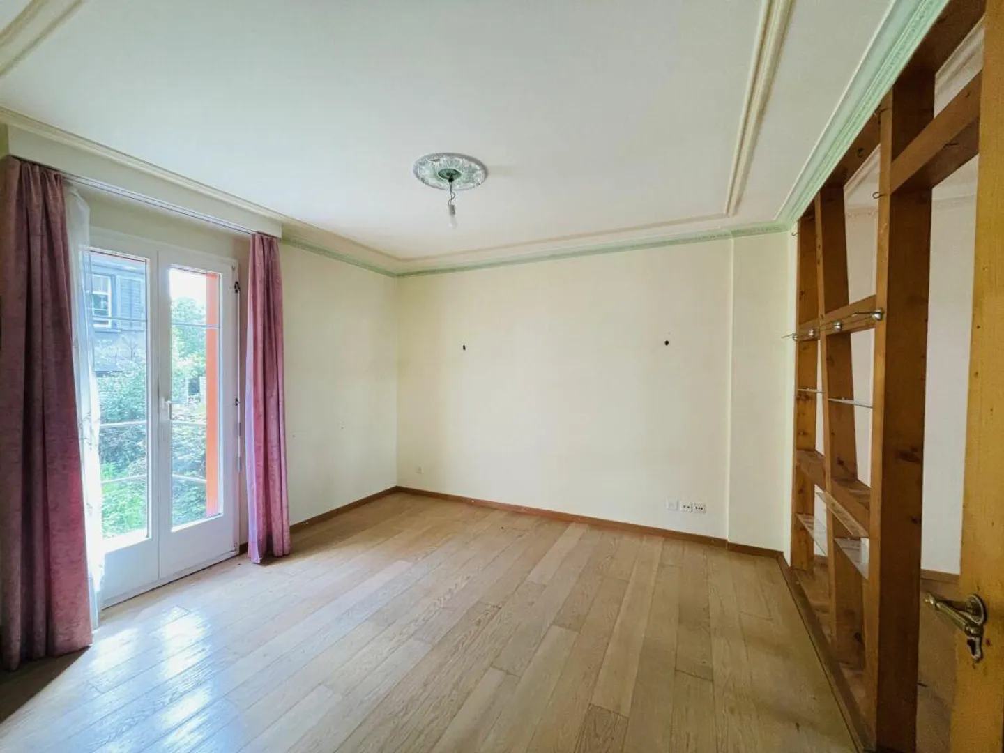 Casa a schiera affascinante con potenziale - Perla di edificio d'epoca di 5,5 stanze a Kreuzlingen - Foto 6 di 8