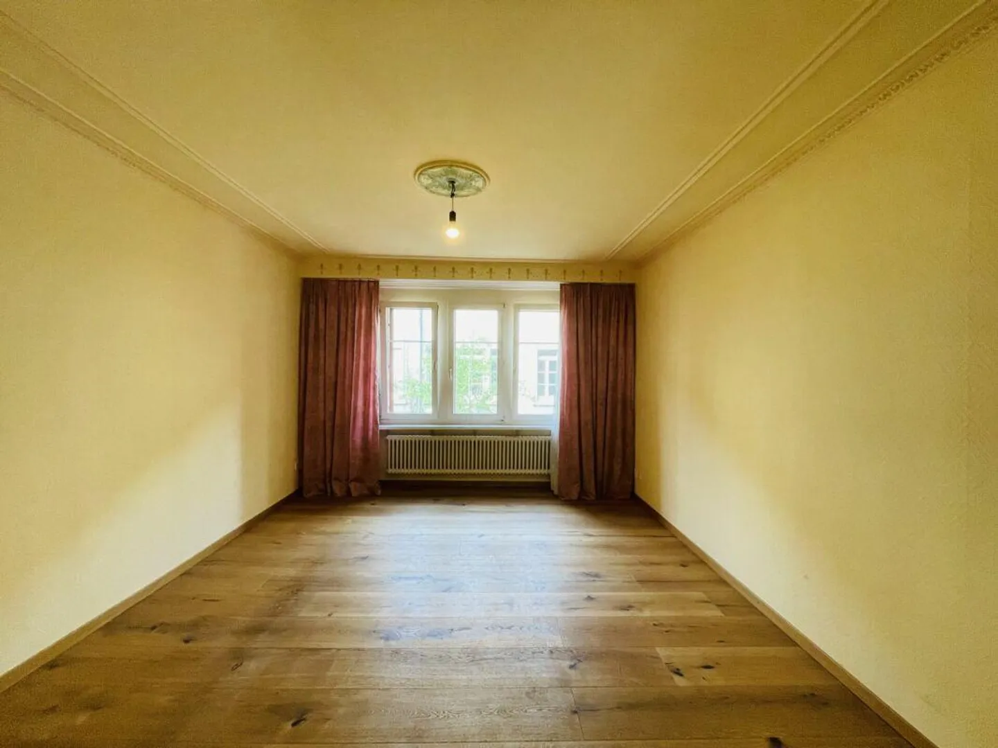 Casa a schiera affascinante con potenziale - Perla di edificio d'epoca di 5,5 stanze a Kreuzlingen - Foto 7 di 8