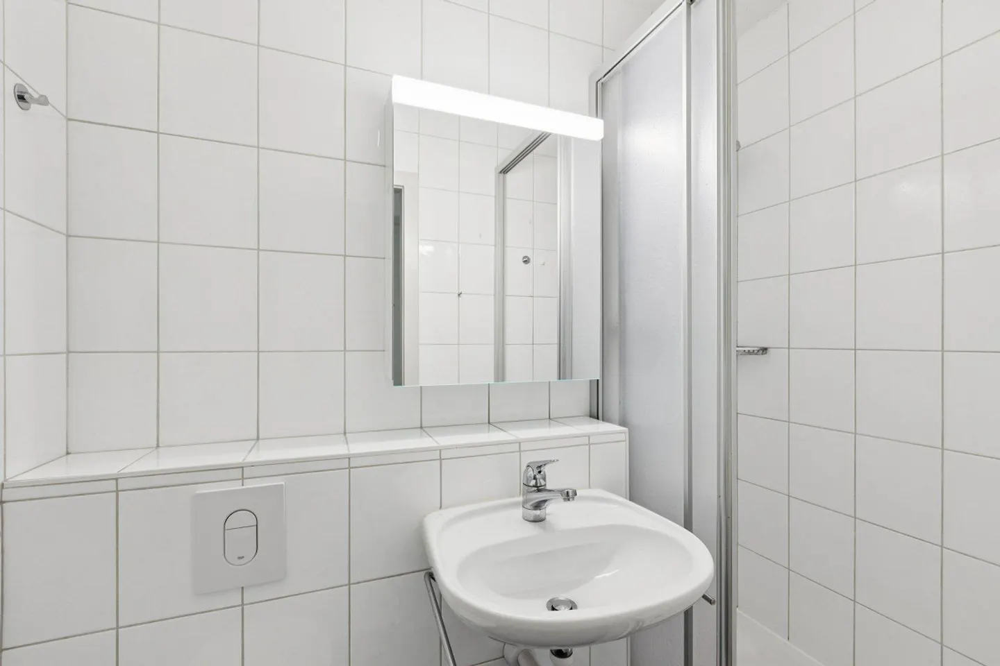 Charmante Wohnung mit Seeblick - Foto 3 von 7