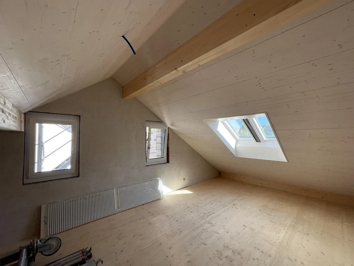 Esclusivo appartamento duplex di 4,5 locali con galleria nel centro del villaggio - Foto 3 di 7
