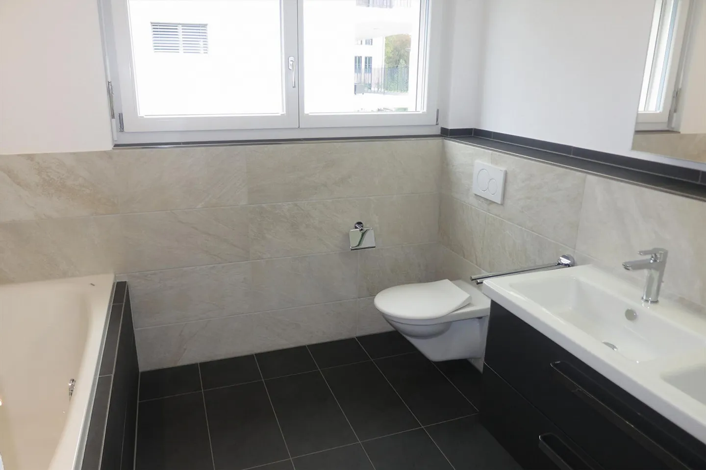 Wunderschöne 5.5-Zimmer-Wohnung mit grosser Terrasse zu vermieten - Foto 6 von 10