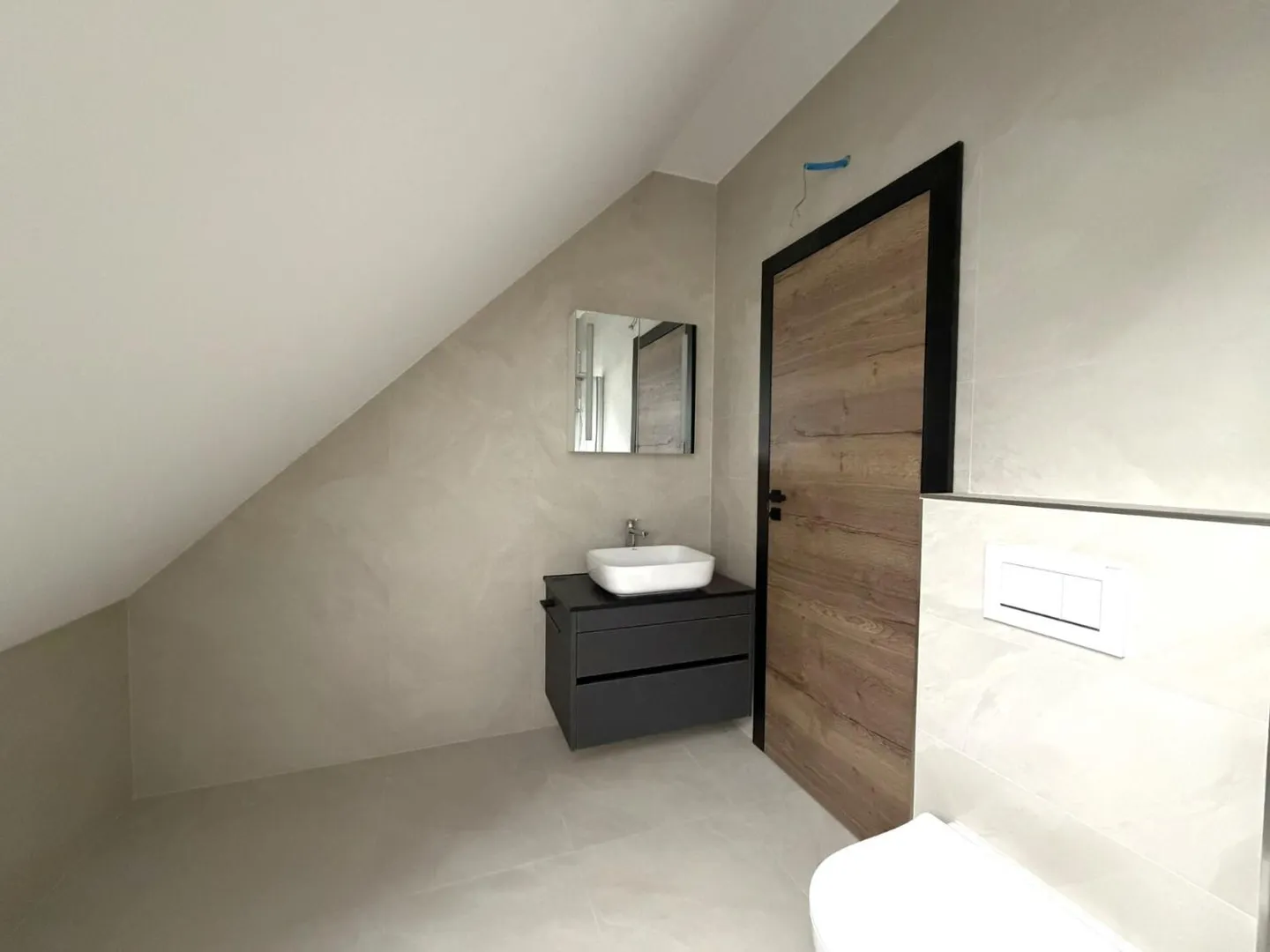 Courtelary, magnifique appartement de 4.5 pièces sous les combles - Photo 8 sur 9