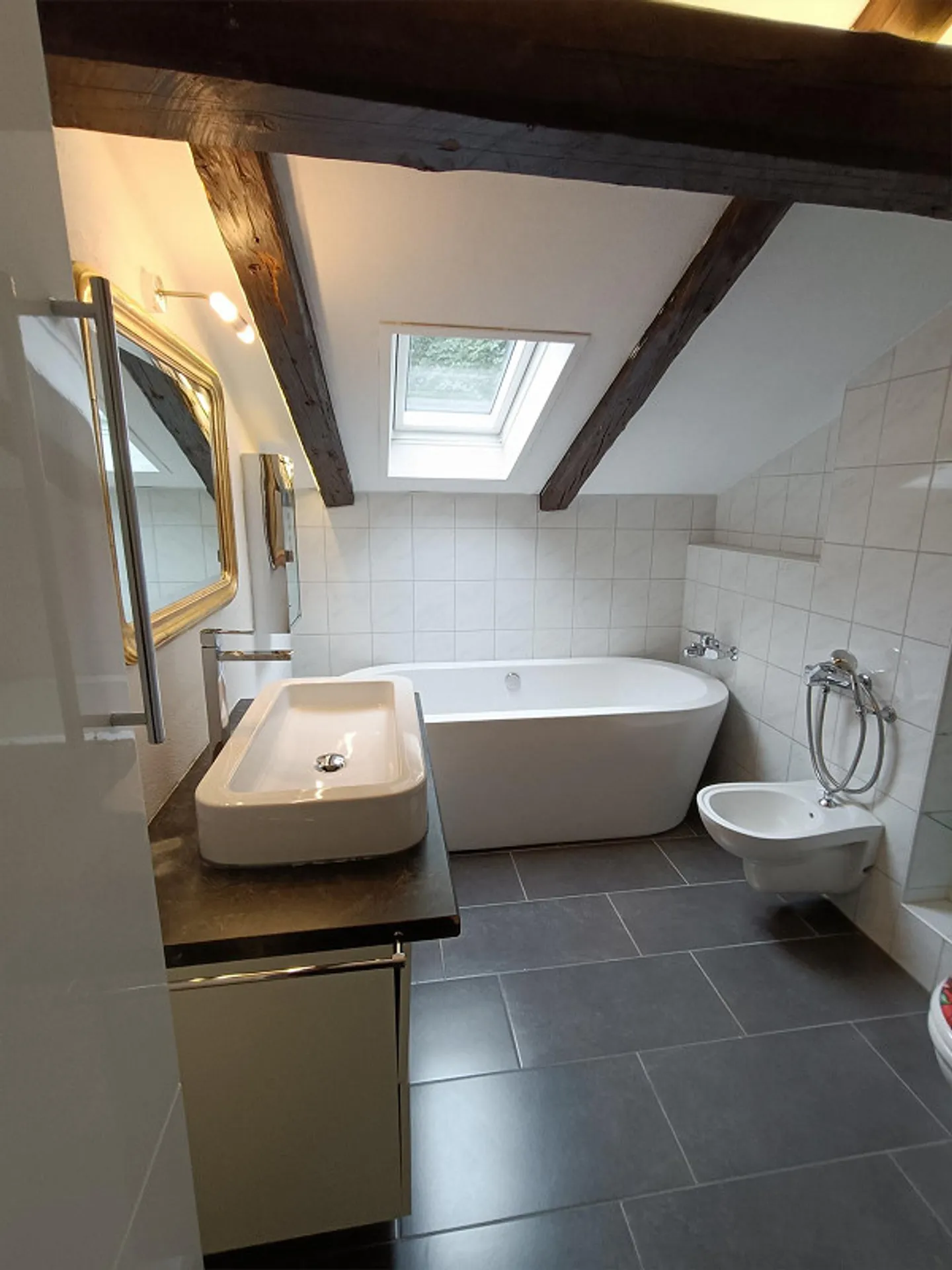 Charmante petite maison à louer dans un quartier calme - Photo 7 sur 8