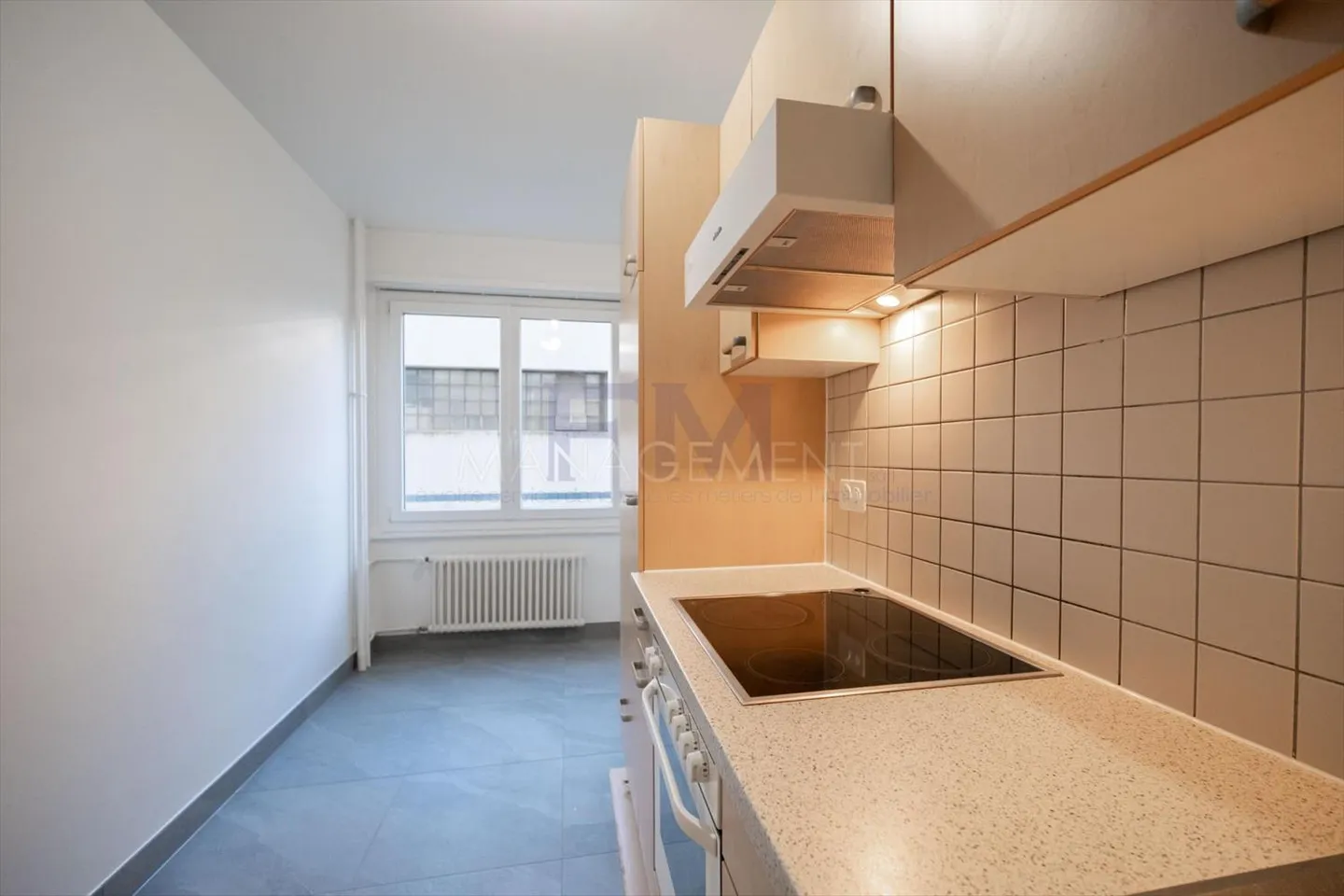 Servette, Avenue de Luserna, 5 Zimmer im 1. Stock, ca. 84m2 - Photo 4 sur 13