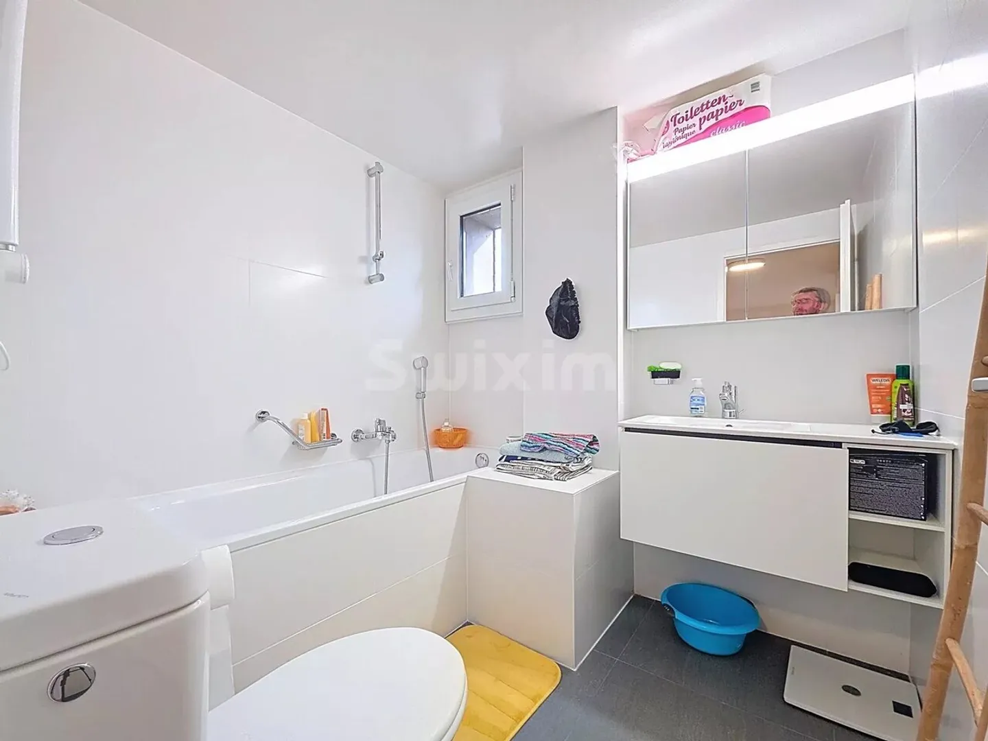 Geräumige 6-Zimmer-Wohnung im Herzen von Satigny - Foto 6 von 8