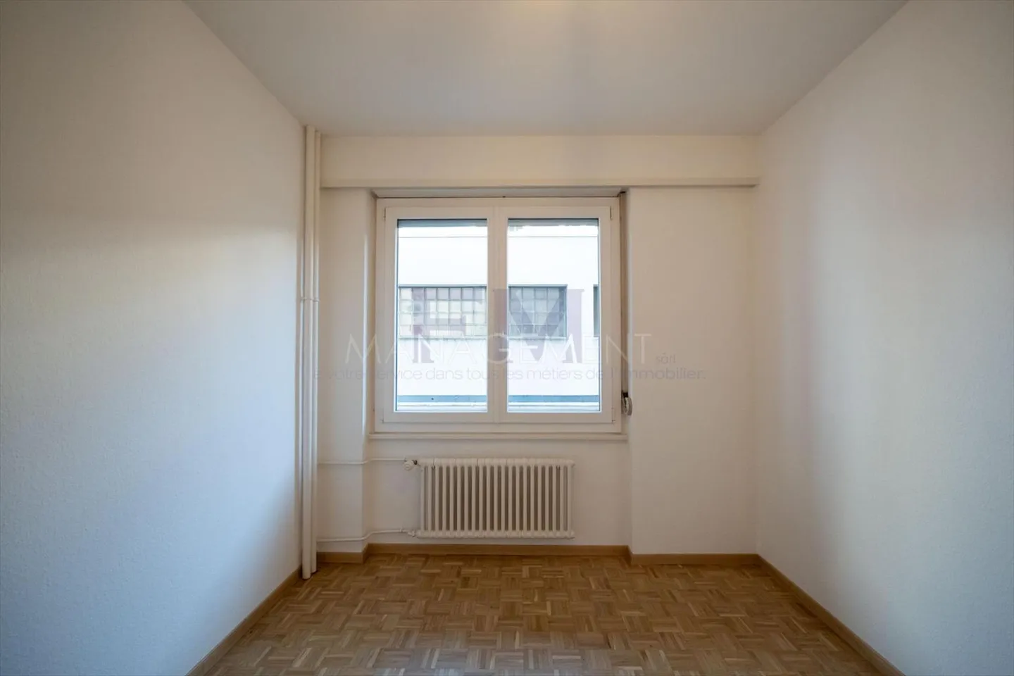 Servette, Avenue de Luserna, 5 Zimmer im 1. Stock, ca. 84m2 - Photo 10 sur 13
