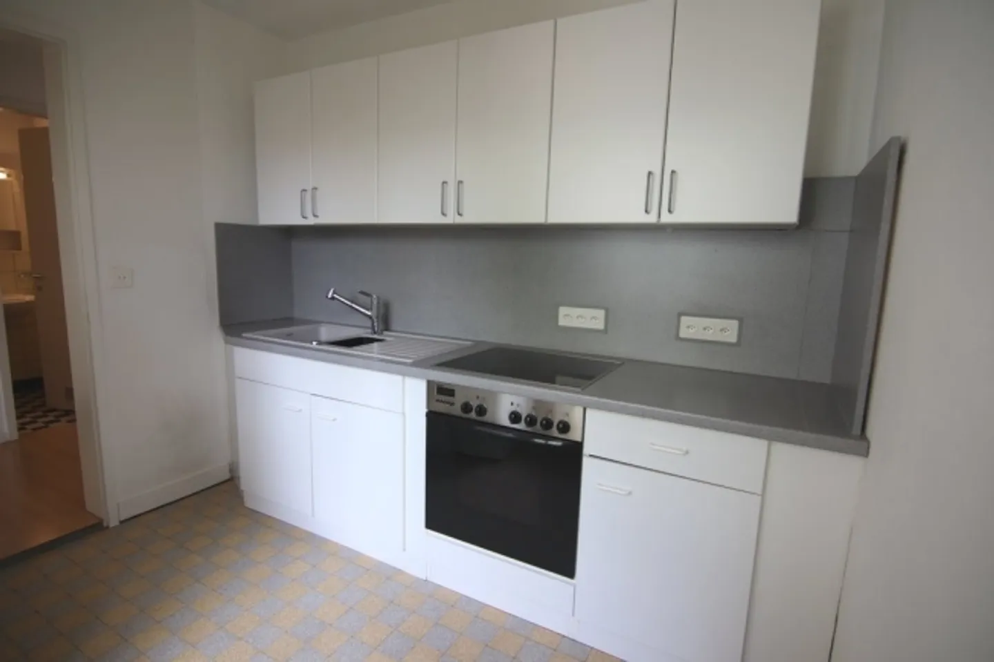 Charmante appartement 3.5 pièces avec vue !! - Photo 8 sur 12