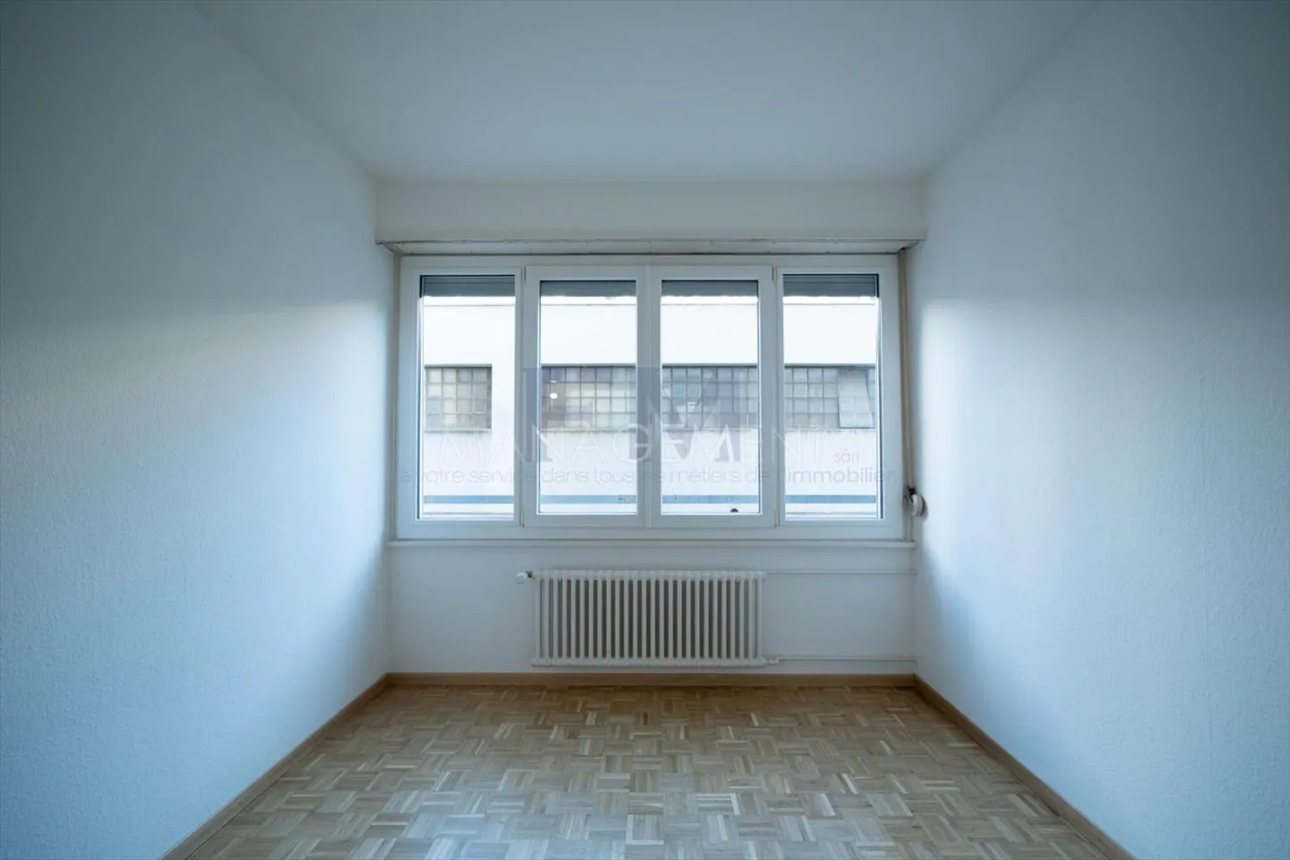 Servette, Avenue de Luserna, 5 Zimmer im 1. Stock, ca. 84m2 - Photo 11 sur 13