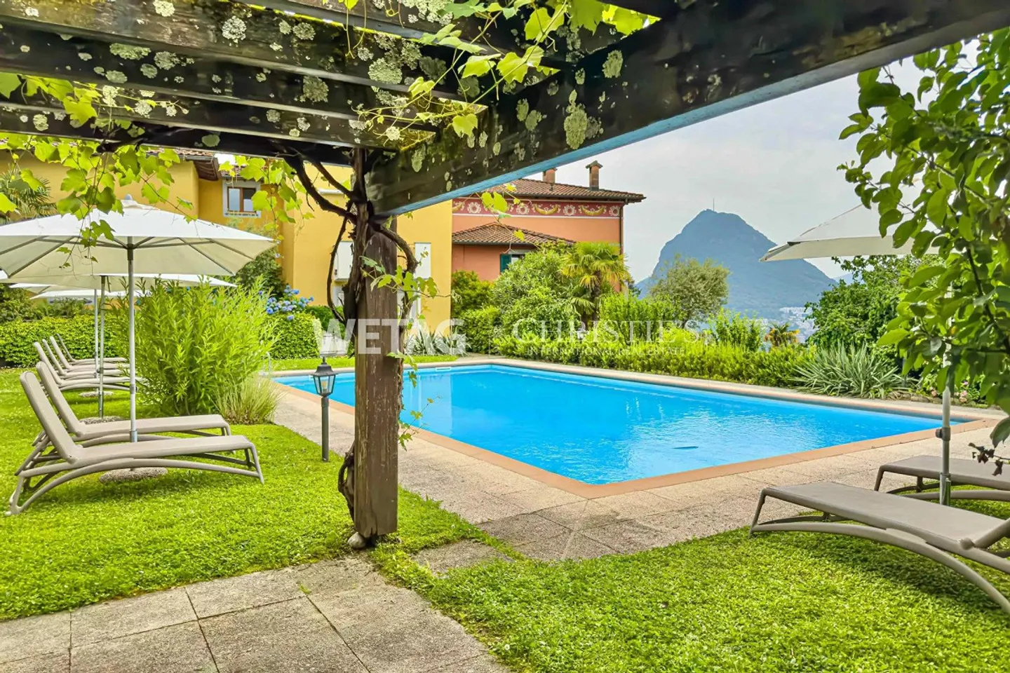 Ruvigliana : Appartement avec vue magnifique sur le lac et piscine à vendre - Photo 5 sur 10