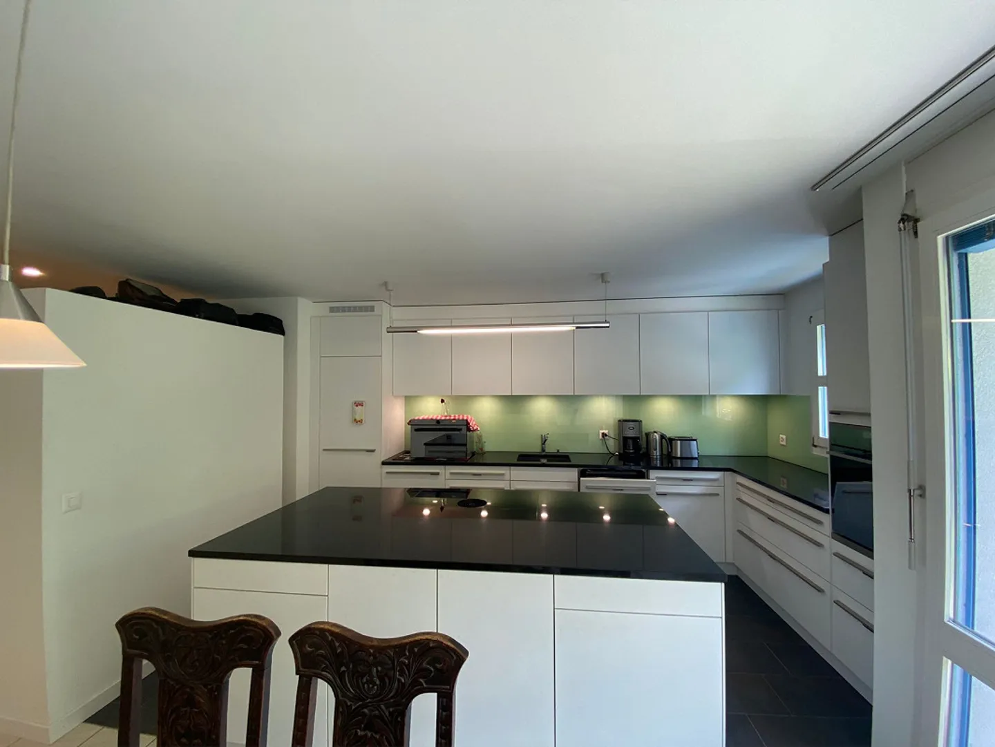 Belle appartement de 4,5 pièces au rez-de-chaussée, situé au centre, fraîchement rénové - Photo 6 sur 17