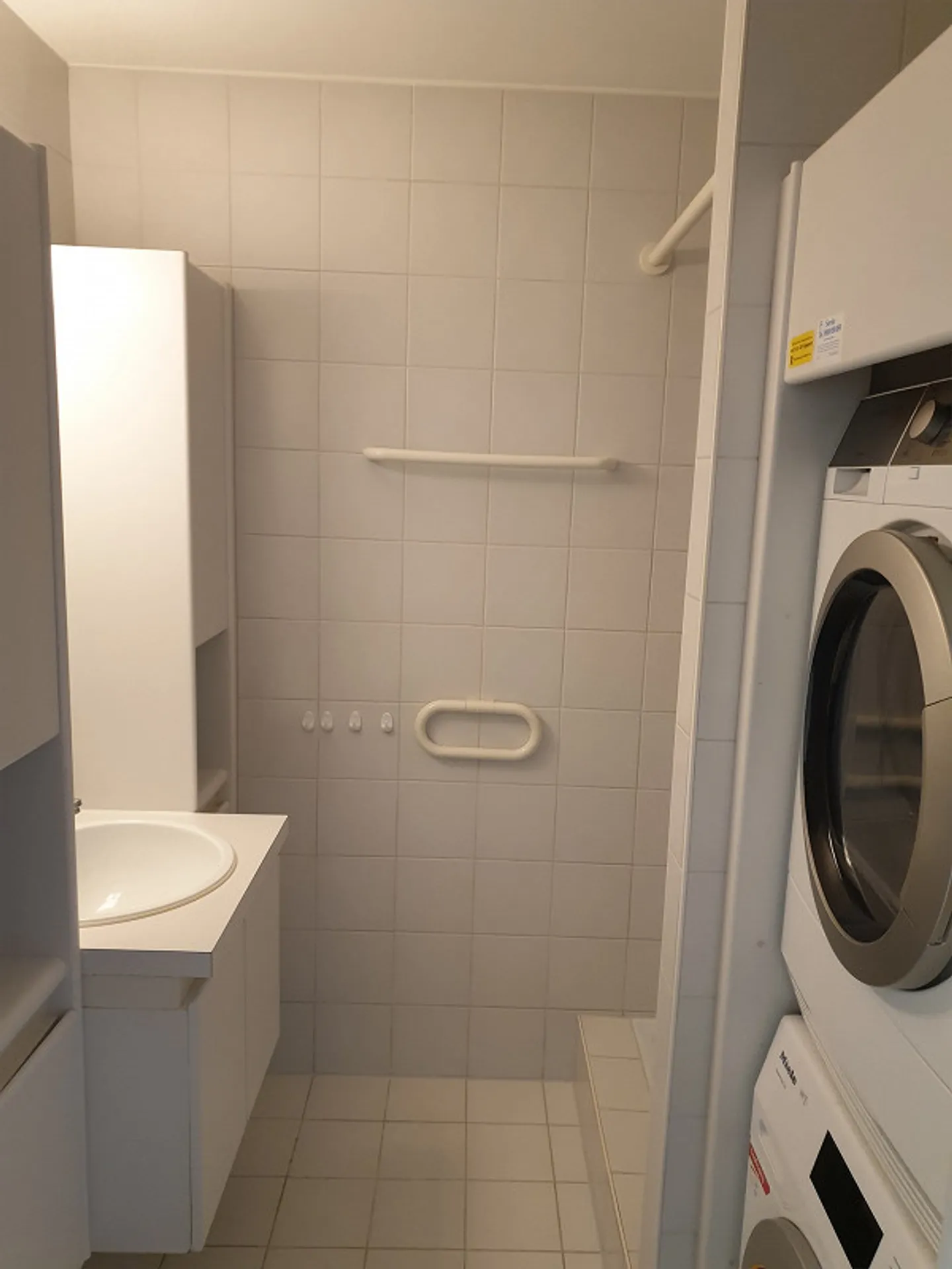 Belle appartement de 4,5 pièces au rez-de-chaussée, situé au centre, fraîchement rénové - Photo 9 sur 17