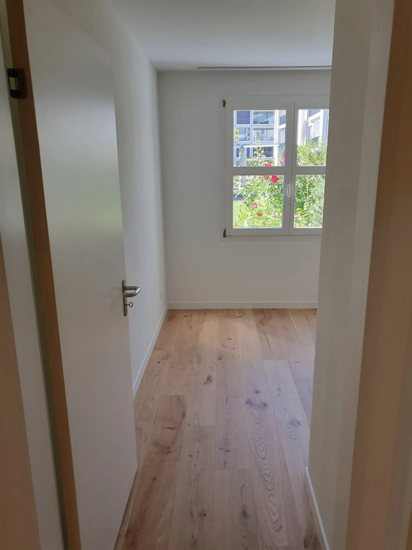 Belle appartement de 4,5 pièces au rez-de-chaussée, situé au centre, fraîchement rénové - Photo 12 sur 17