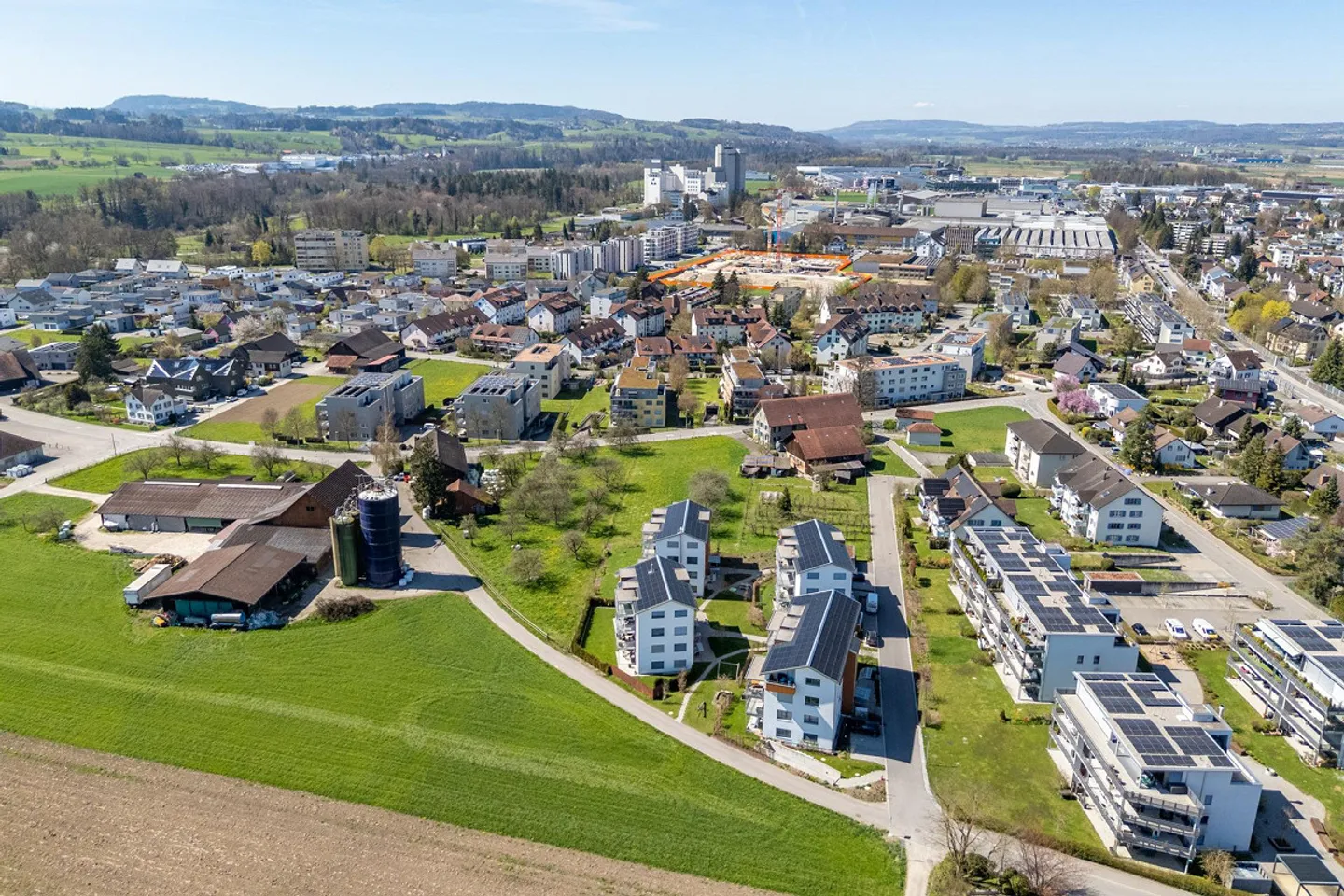 Appartamento nuovo elegante con grande area giardino - Foto 24 di 25