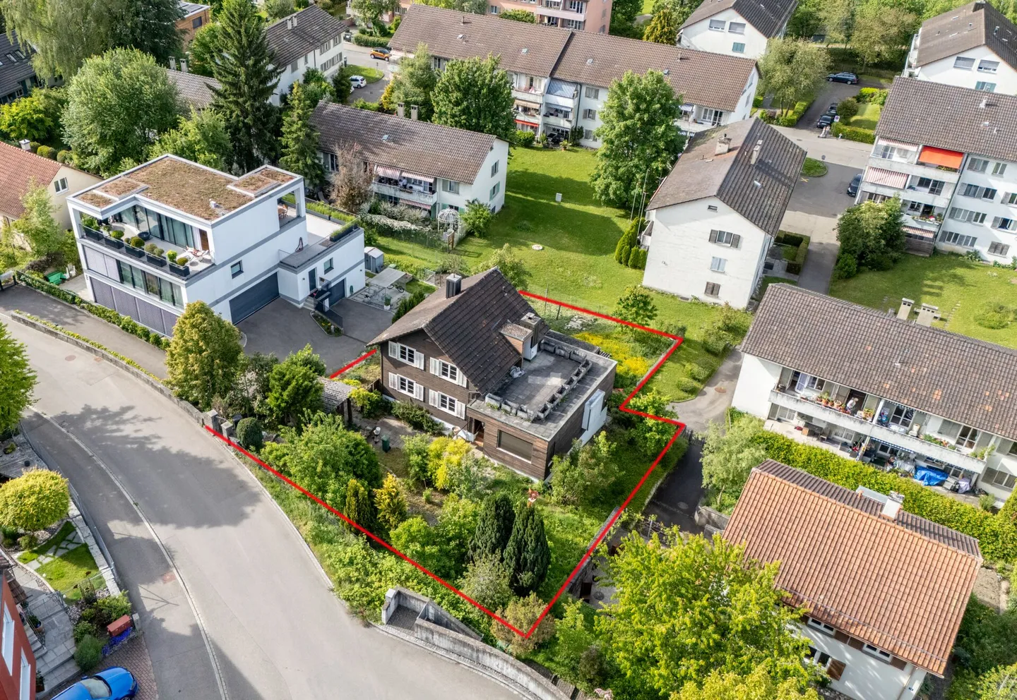 Grosszügiges Familienhaus - Foto 2 von 21