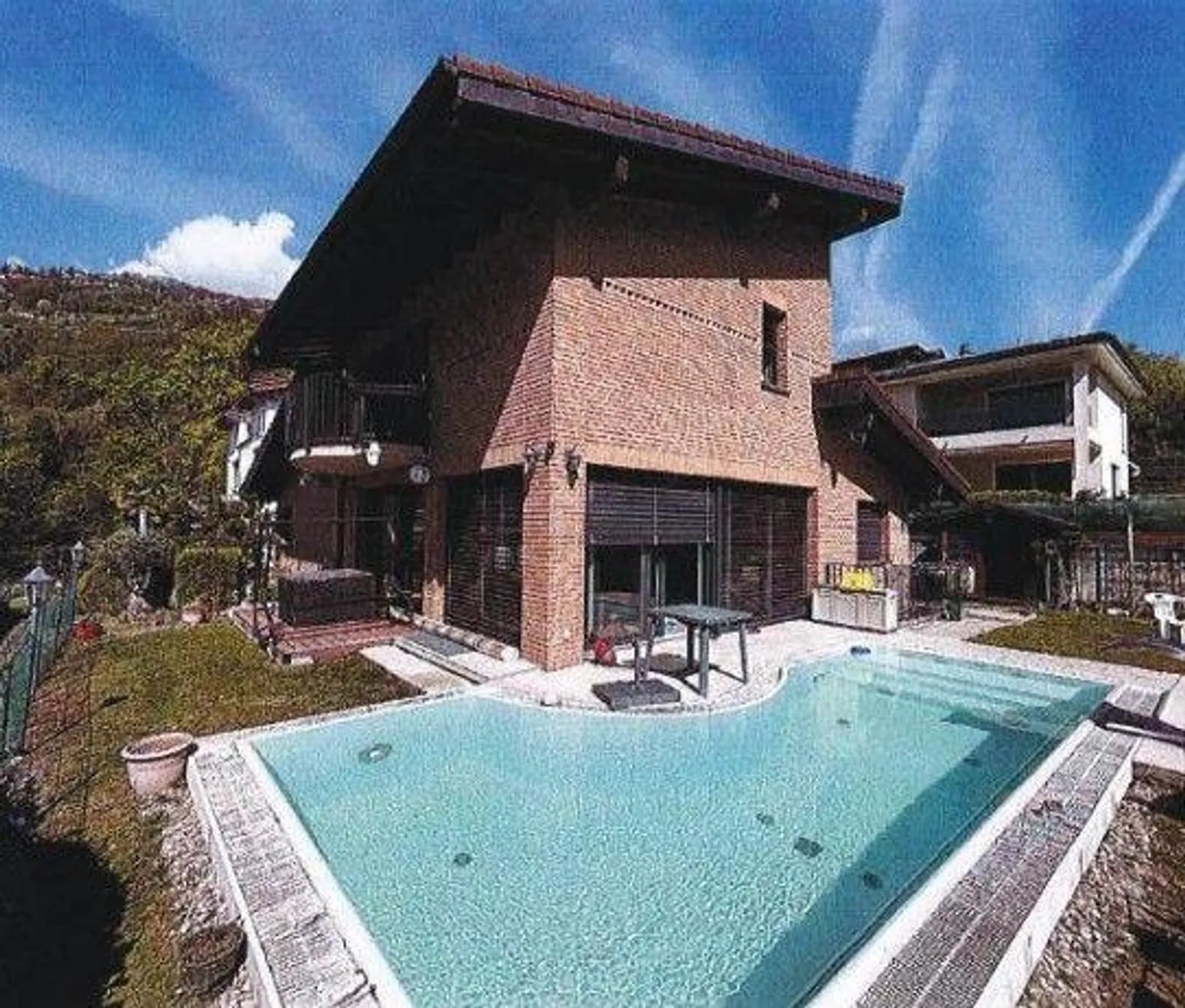 Haus - Foto 1 von 13