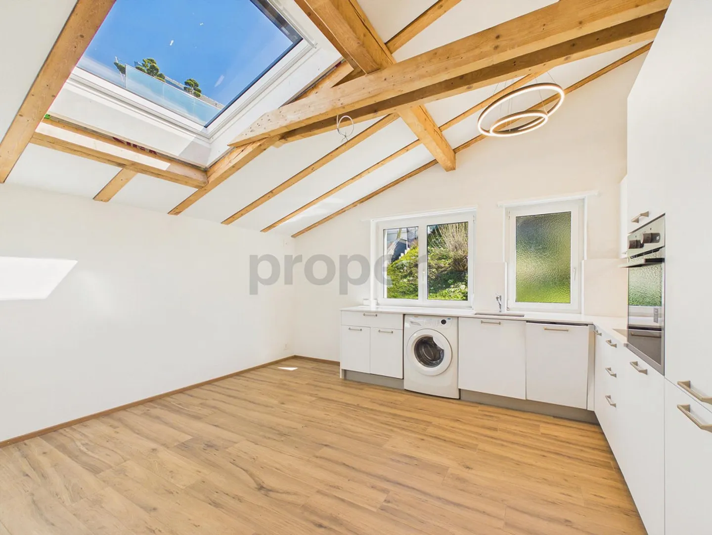 Incantevole Dachwohnung a Bäch SZ - Foto 5 di 15