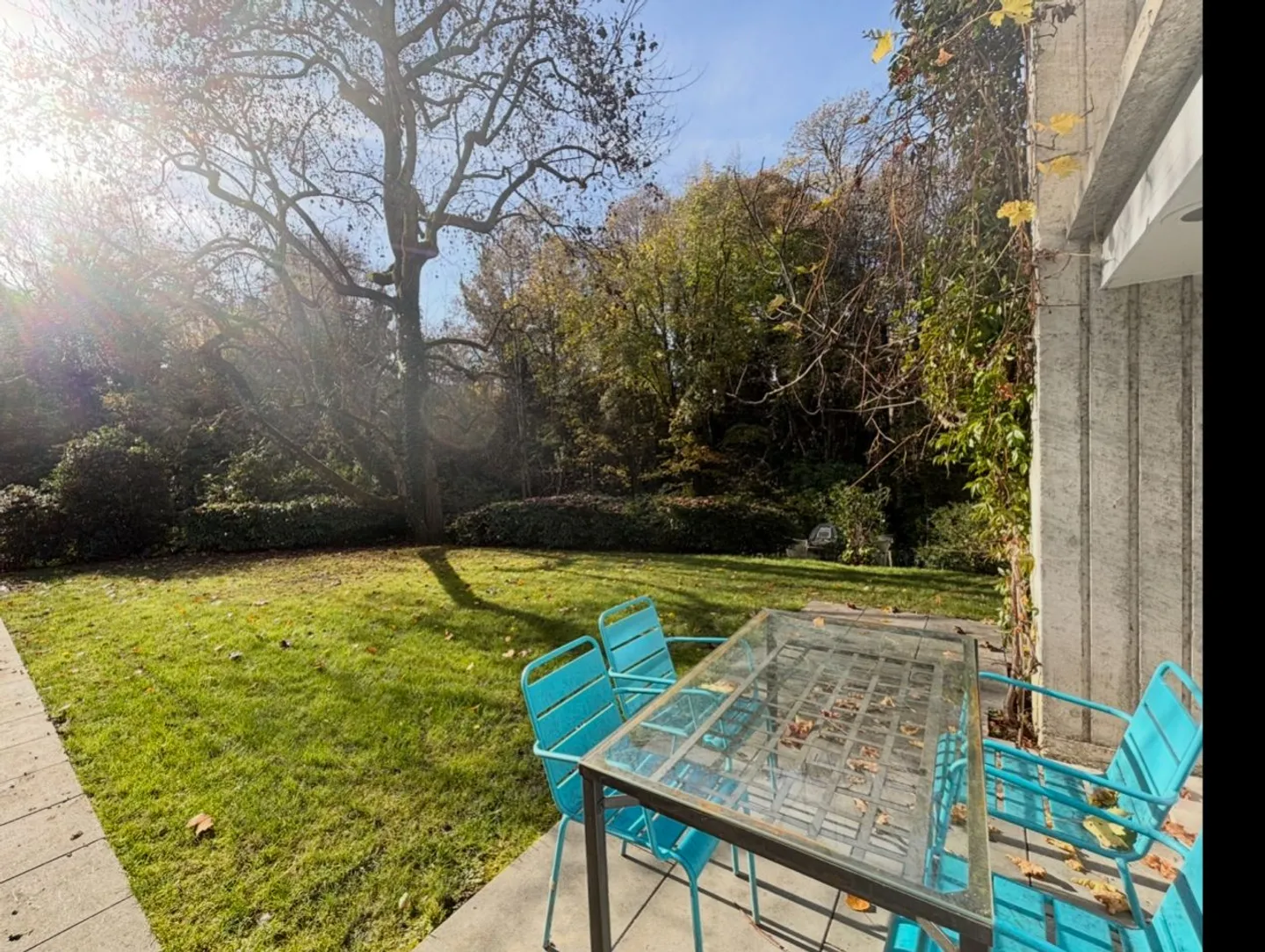 Magnifici uffici di 135m2 in una casa d'architetto nel centro di Nyon - Foto 11 di 11