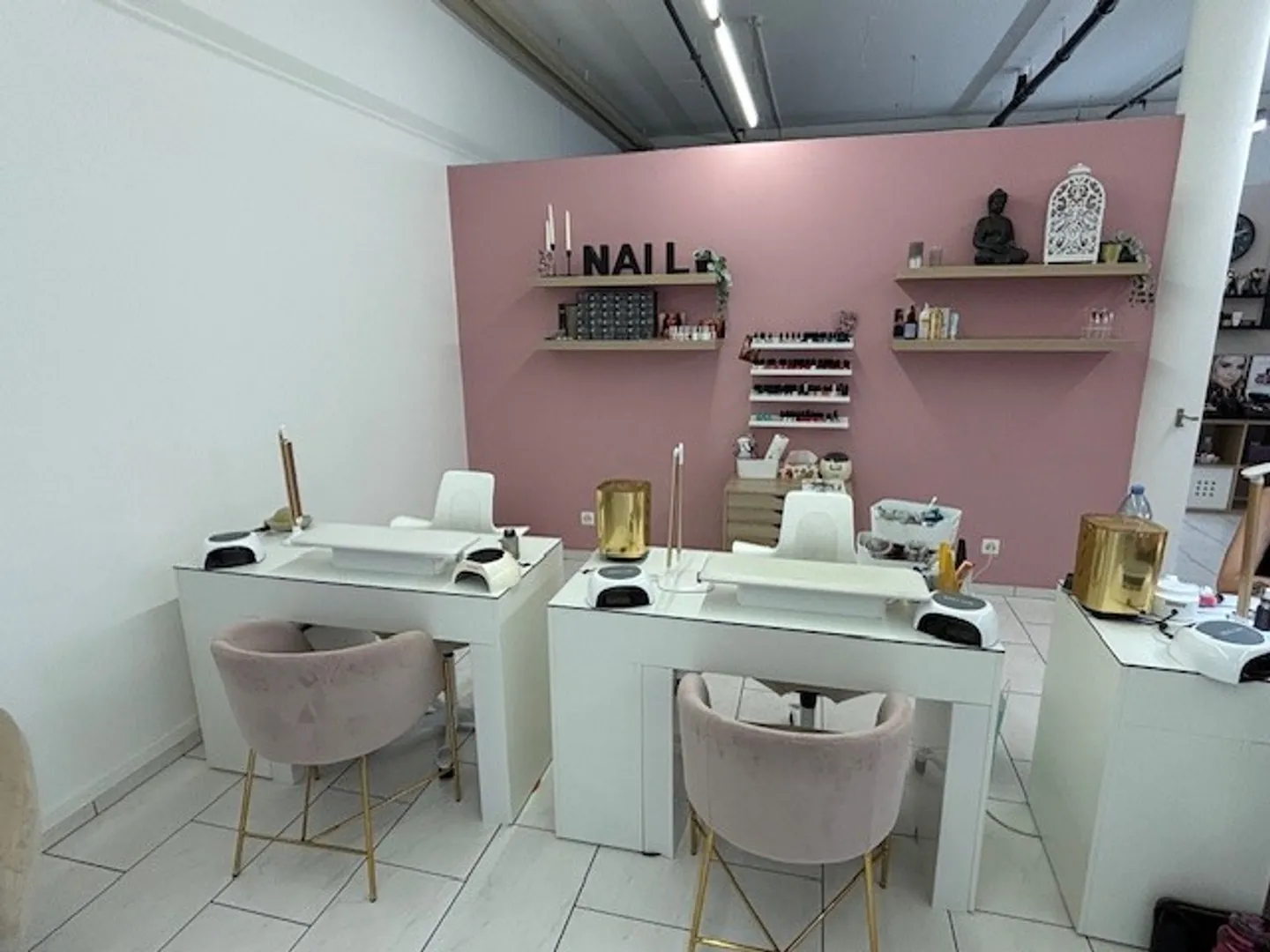 Ihr neues Coiffeur-/Beauty- oder Verkaufsgeschäft - Foto 6 von 7