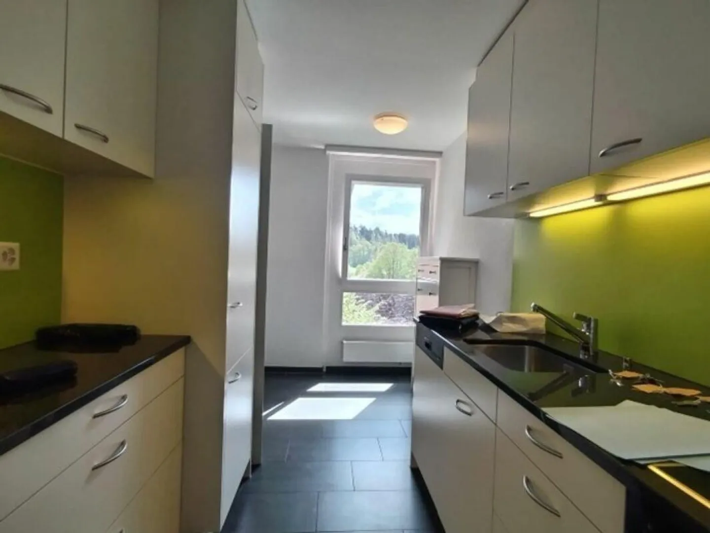 sanierte Wohnung mit Balkon in zentraler Lage - Foto 10 von 13