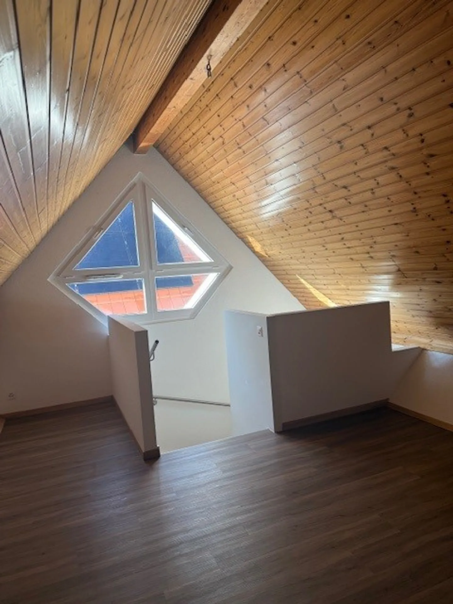 Dachgeschoss 4 Zimmer - Foto 7 von 10