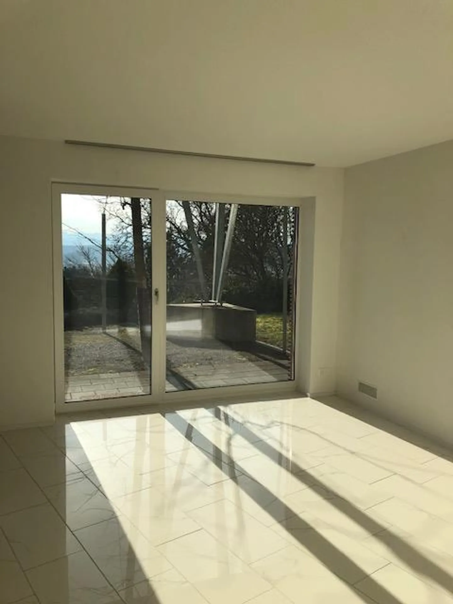 Appartamento con grande terrazza e vista fantastica - Foto 7 di 20