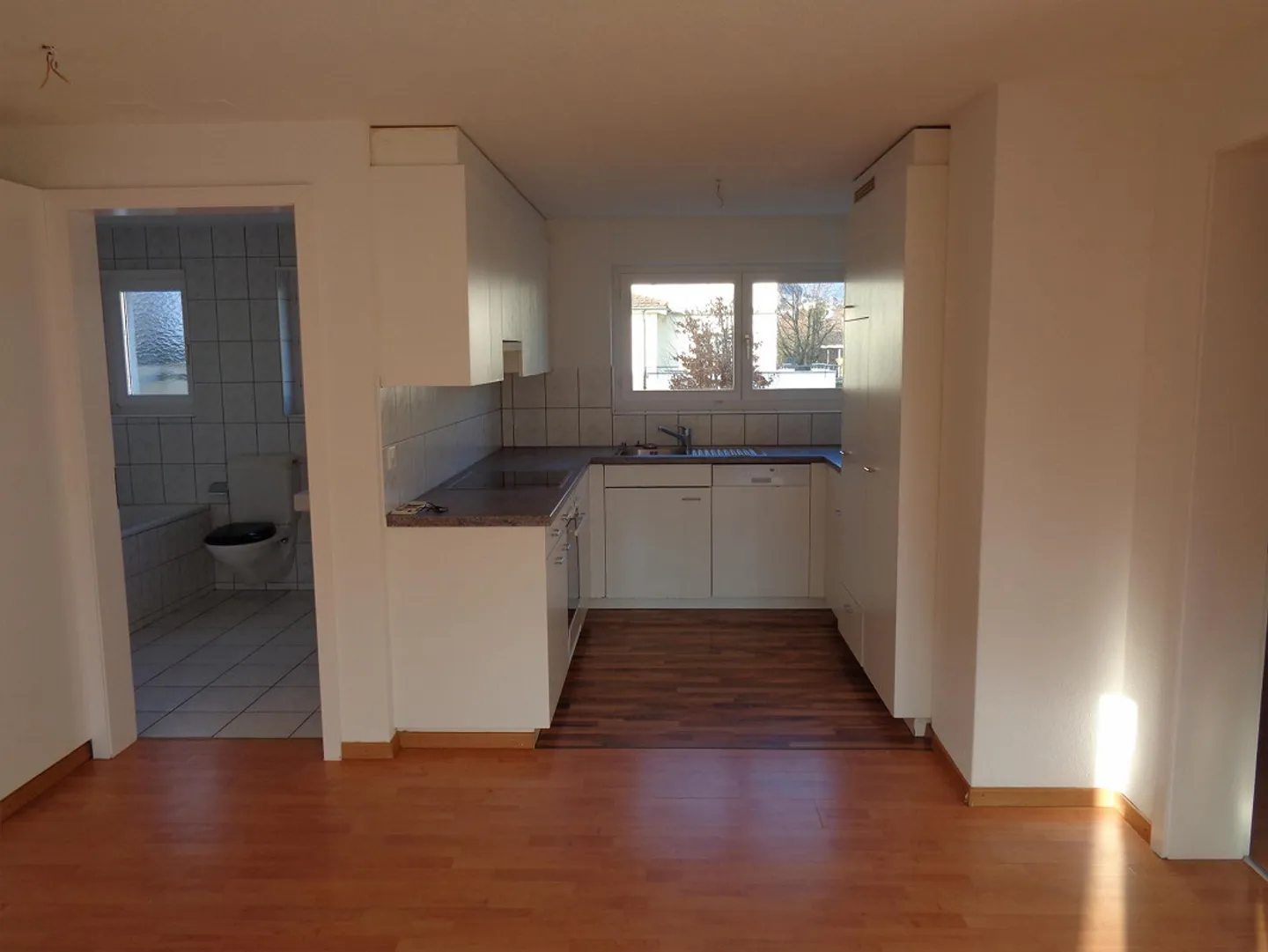 Affordable 4½ Room Apartment - Photo 3 of 7