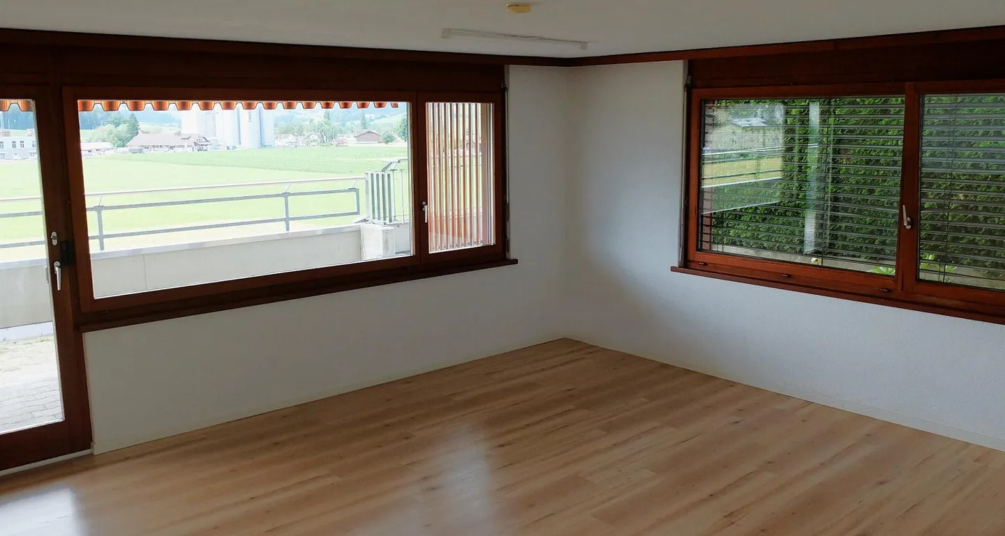 4 1/2-Room Apartment, Ground Floor with Terrace - Photo 6 of 10