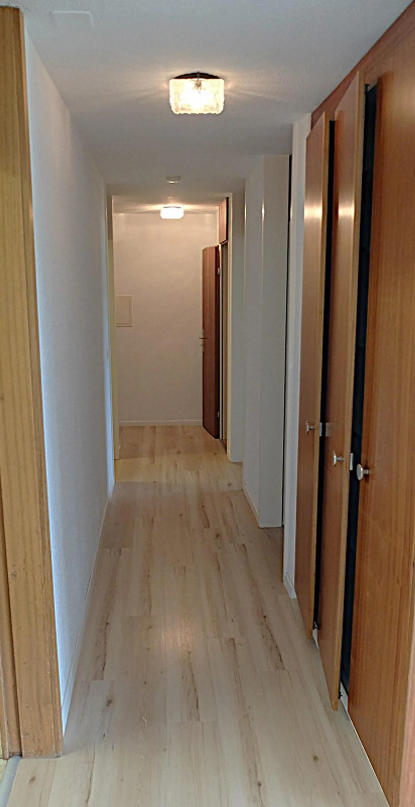 4 1/2-Room Apartment, Ground Floor with Terrace - Photo 3 of 10