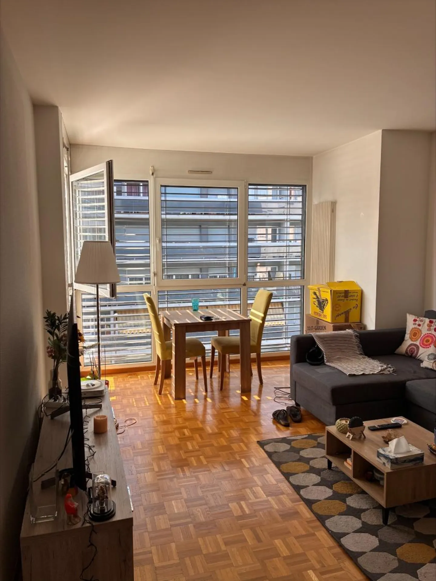 Appartamento di 3 stanze in zona tranquilla e vicino al centro città - Foto 6 di 7