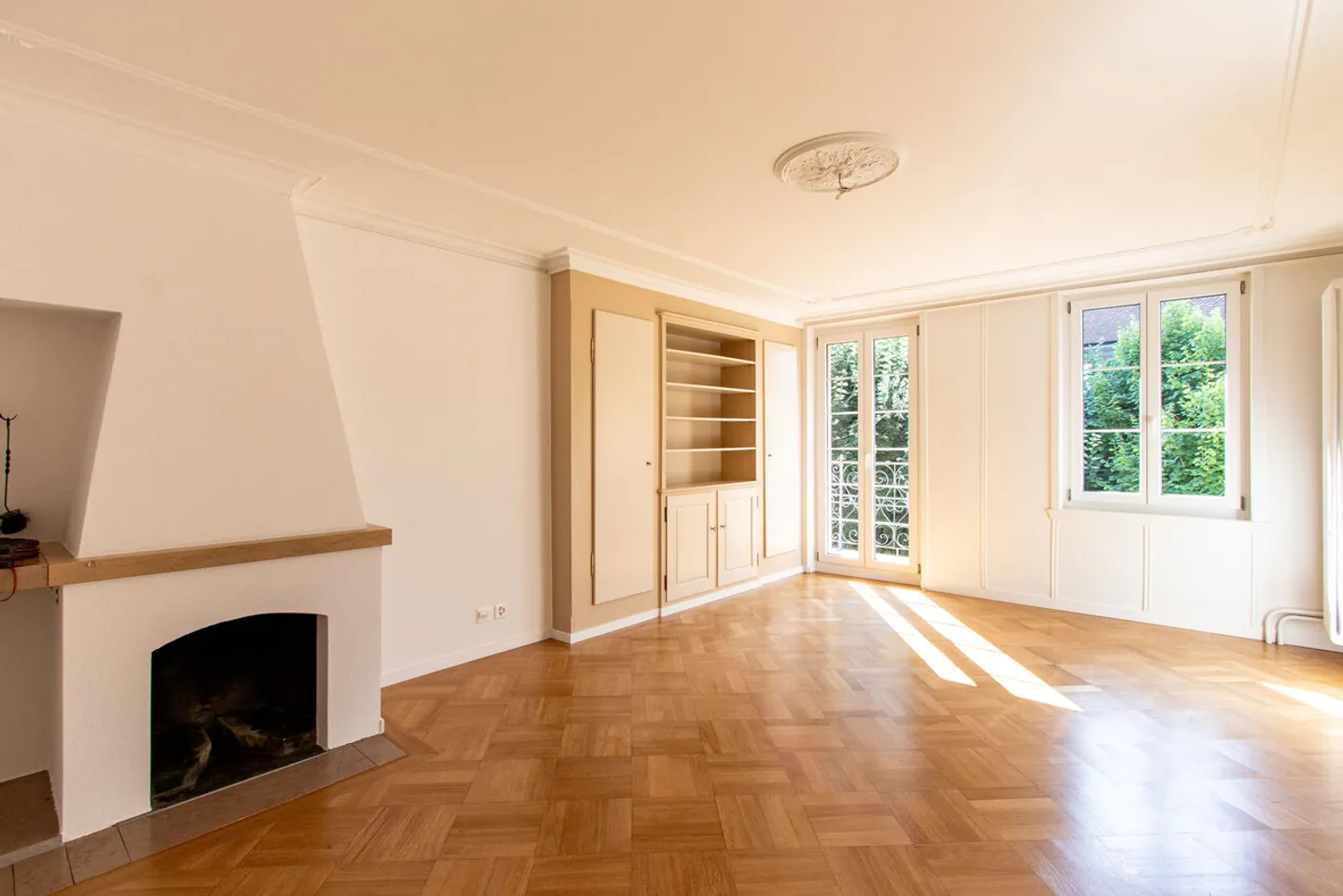 Appartamento affascinante con 2 camere nel cuore di Murten - Foto 2 di 6