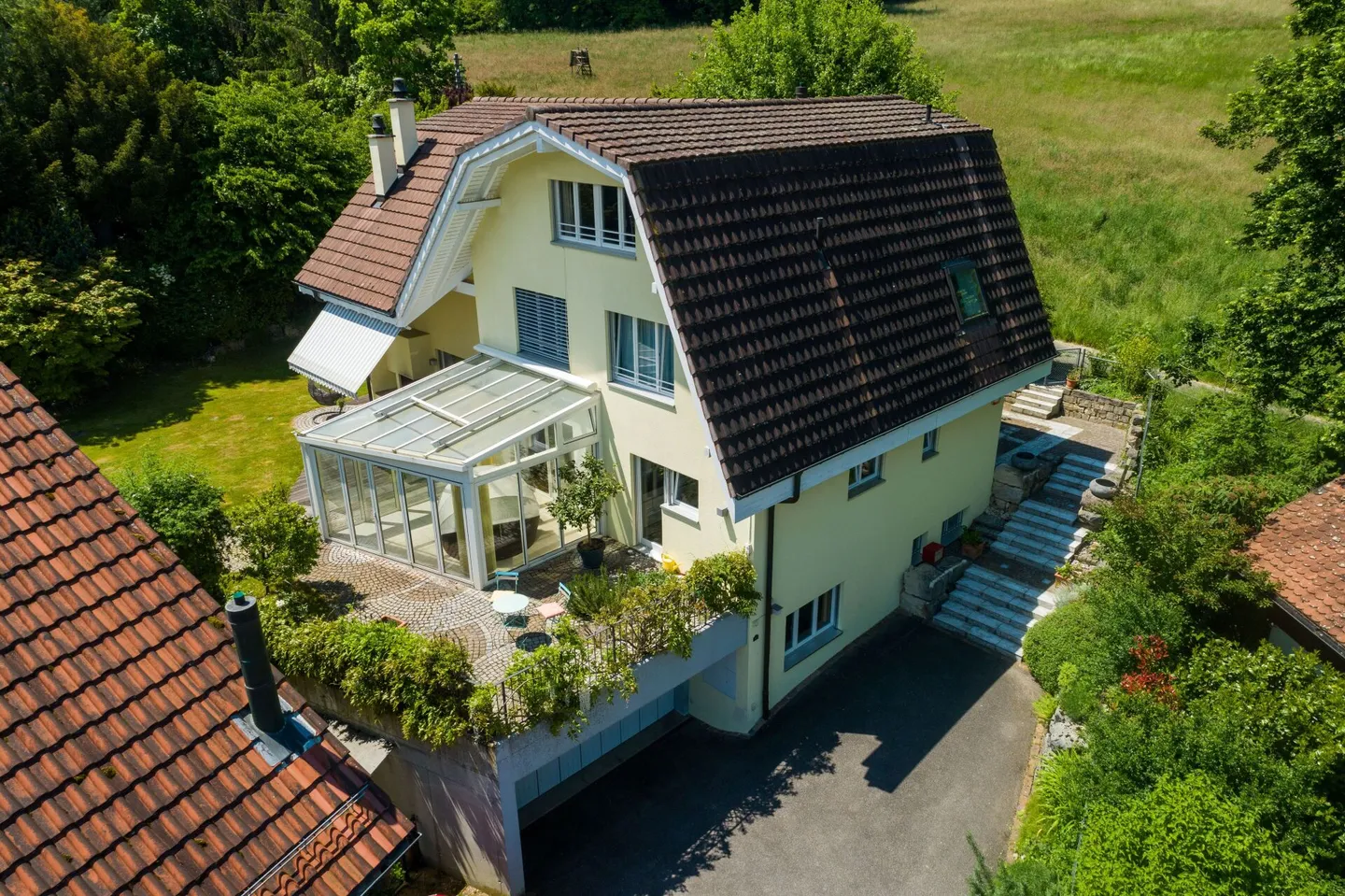 Miracle d'espace au vignoble de Reinach - Villa 7.5 Z' avec beaucoup d'intimité - Photo 1 sur 6