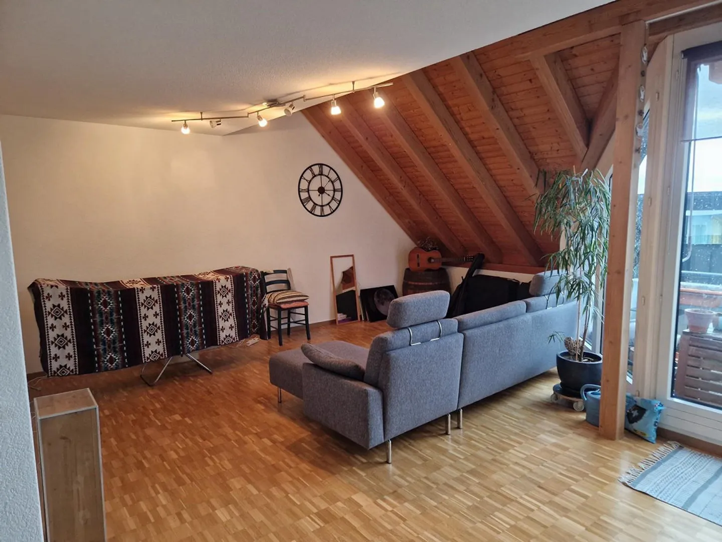 3.5 Room Apartment - Photo 1 of 15