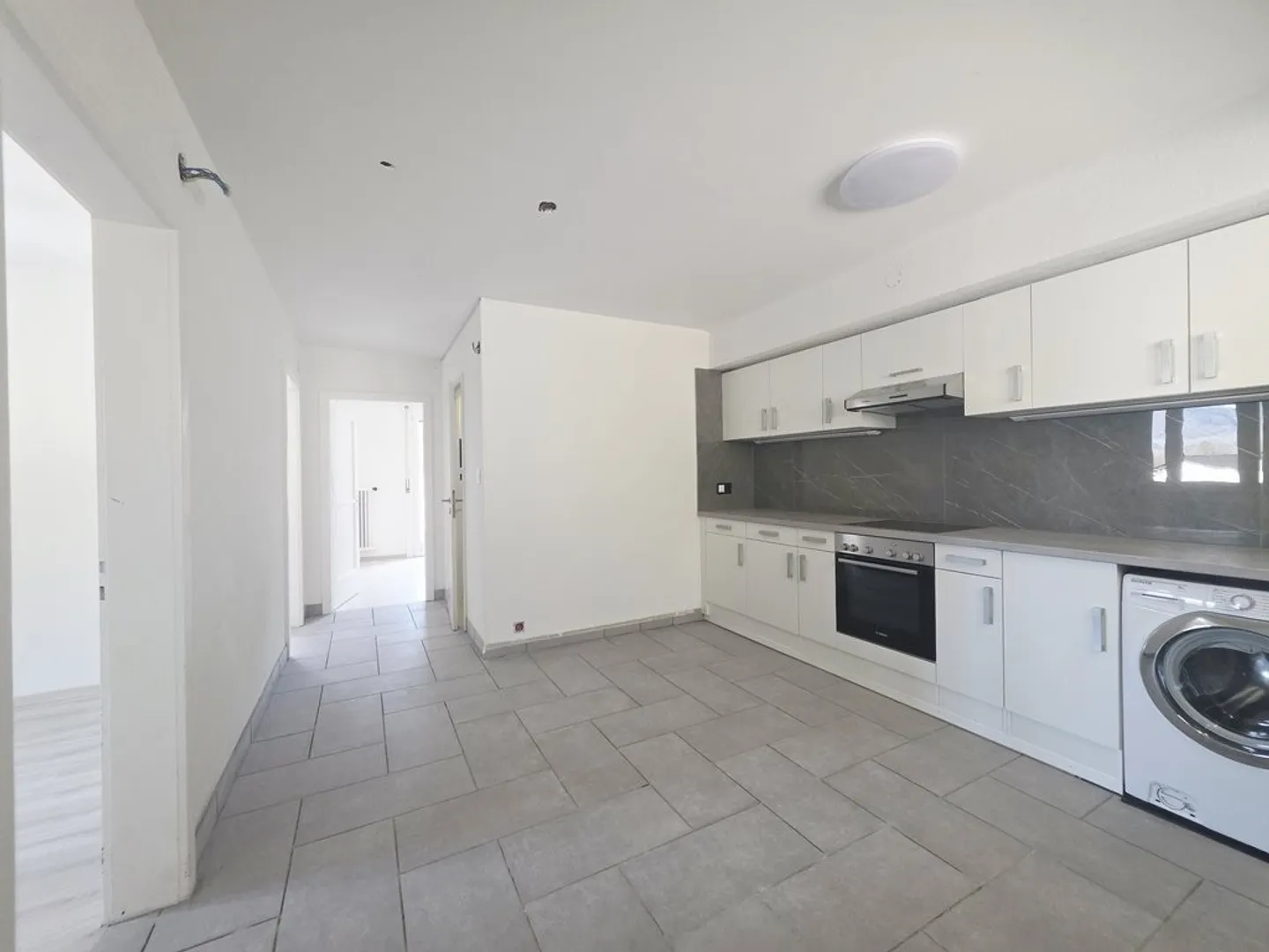 Appartamento 3.5 locali a CHF 1'650.-/mese spese incluse - Foto 7 di 9