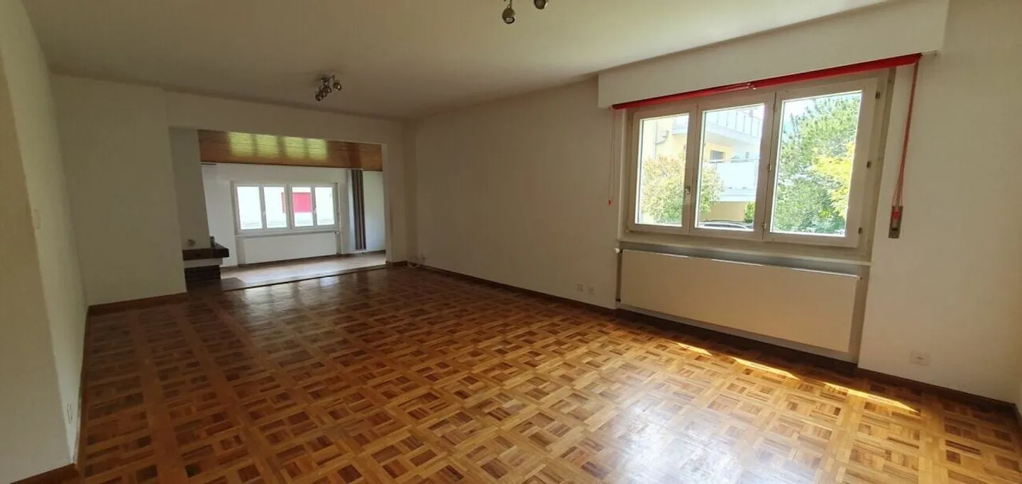 Spacious Duplex Villa in Vétroz - Photo 6 of 12