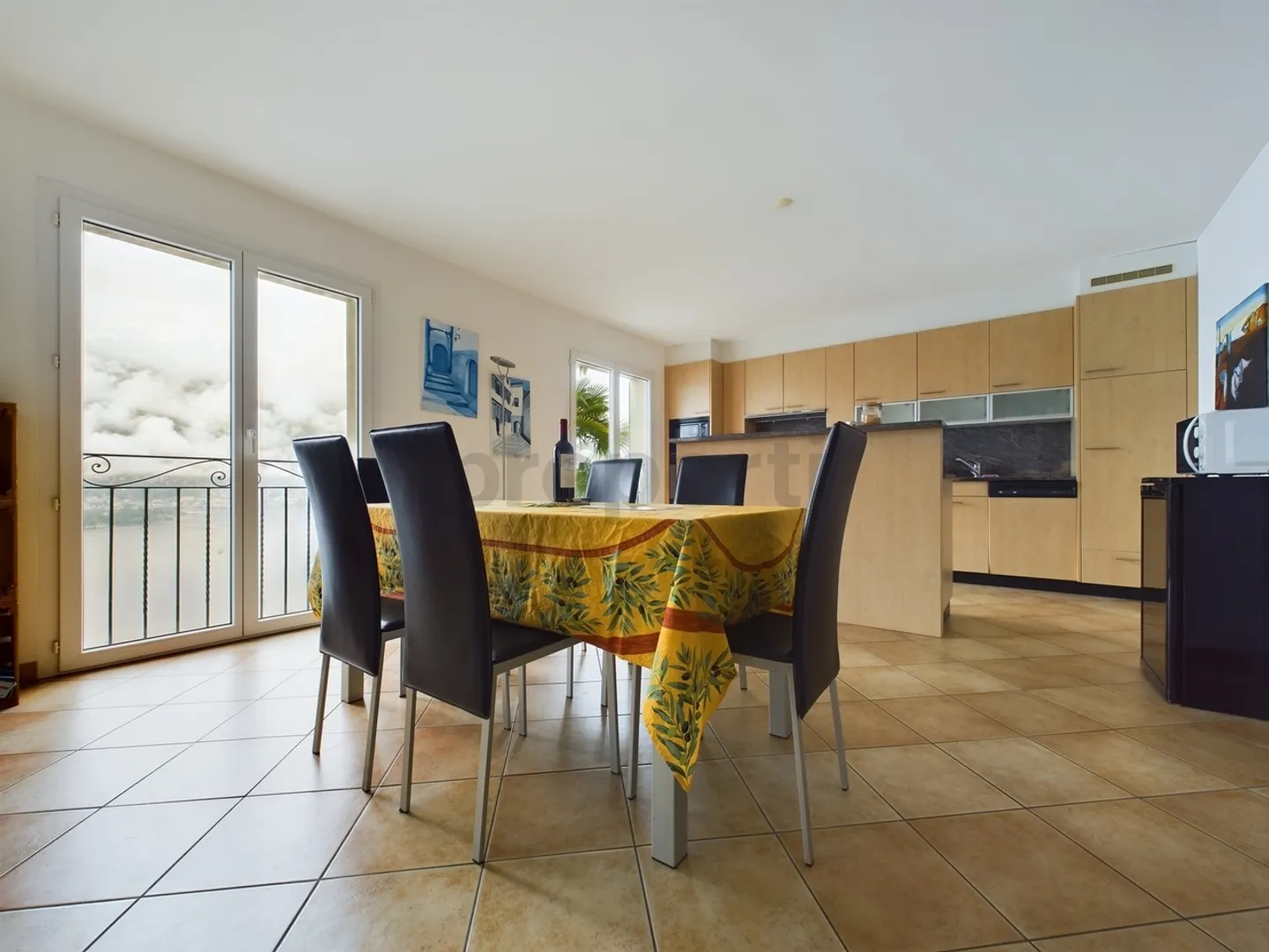 Dreamlike 5.5-room penthouse apartment in Vairano with a view of Lake Maggiore - Photo 2 of 13