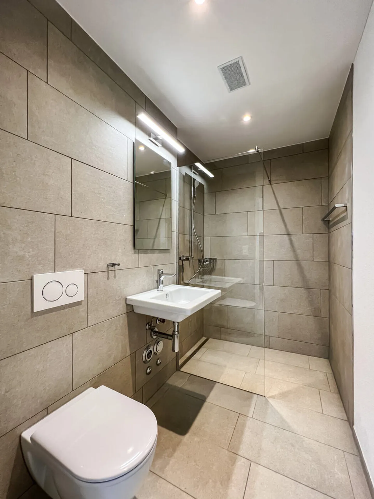 Appartement moderne - Photo 4 sur 9