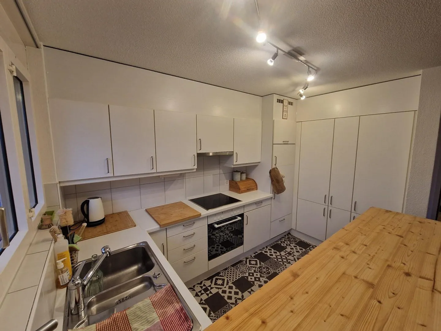 3.5 Room Apartment - Photo 5 of 15